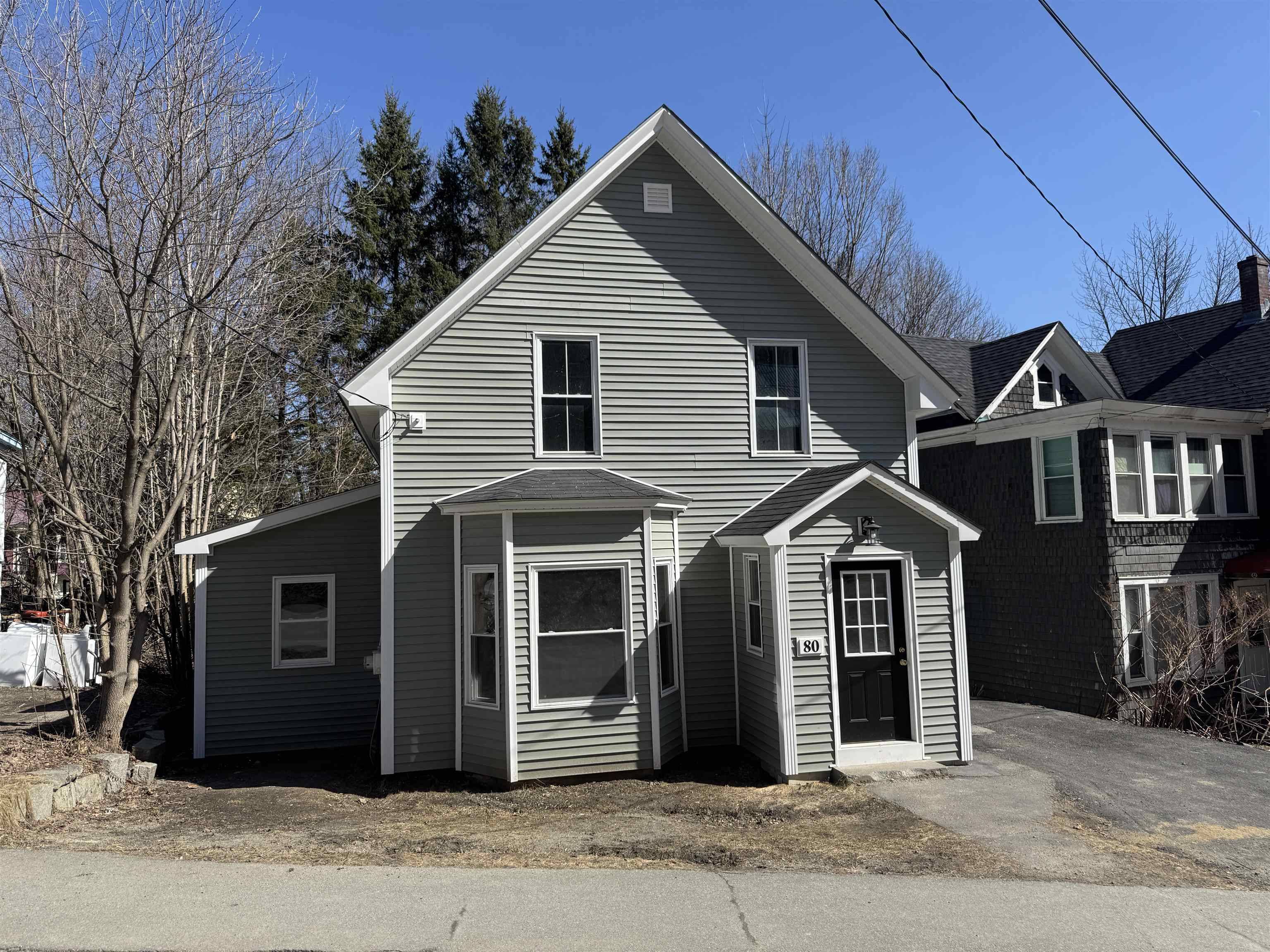 Newport City, VT 05855,80 W. Main ST