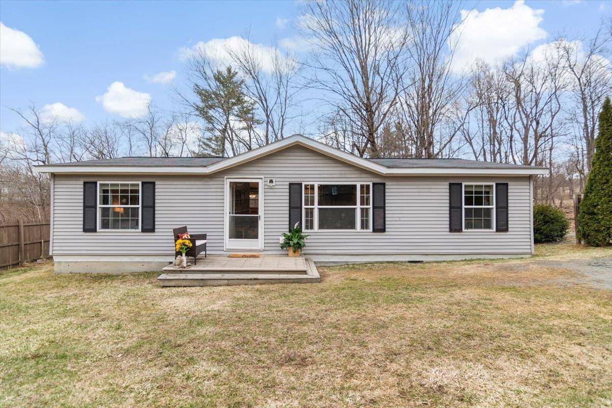 Pownal, VT 05260,225 North Pownal RD