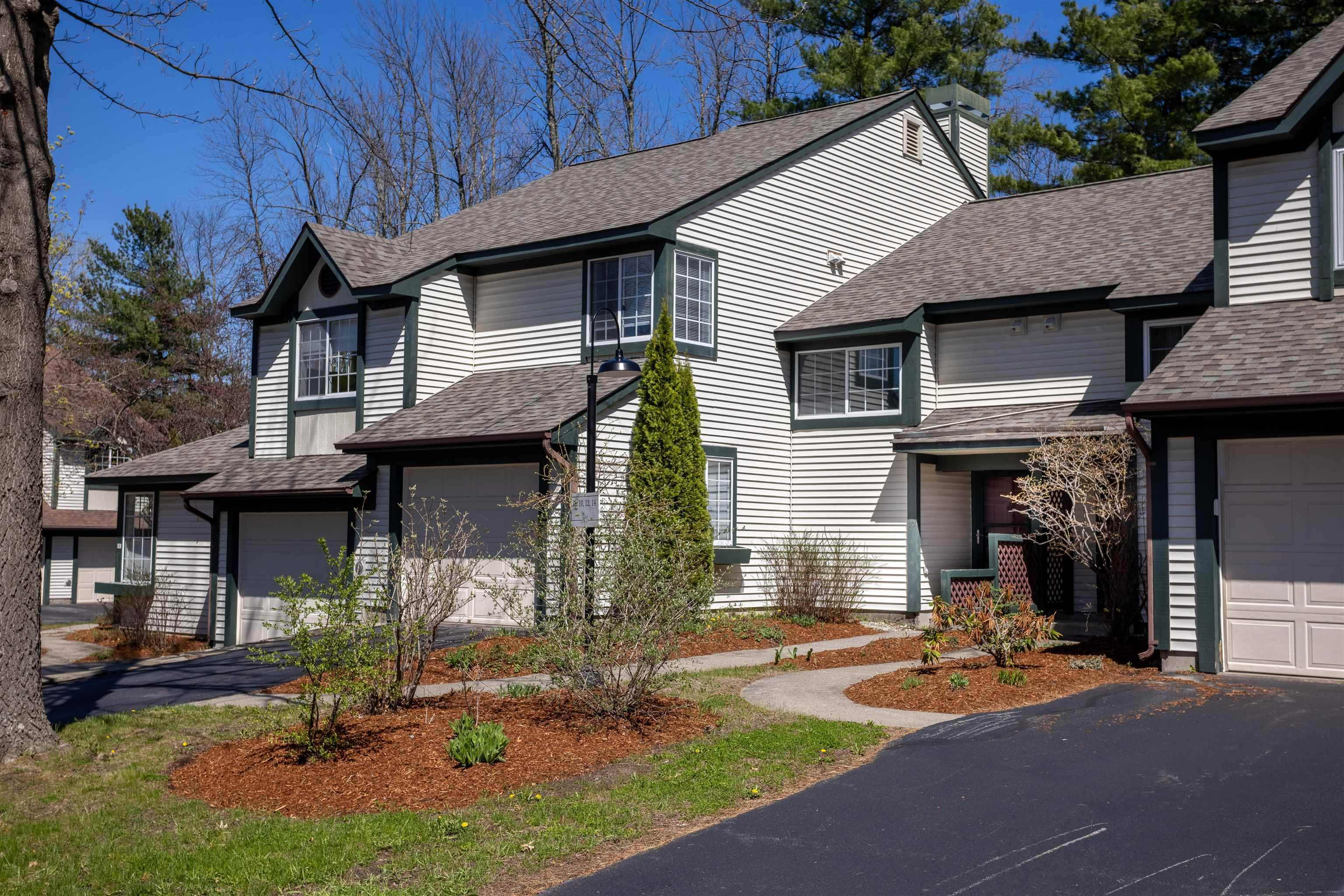 Burlington, VT 05401,10 Lake Forest DR #10