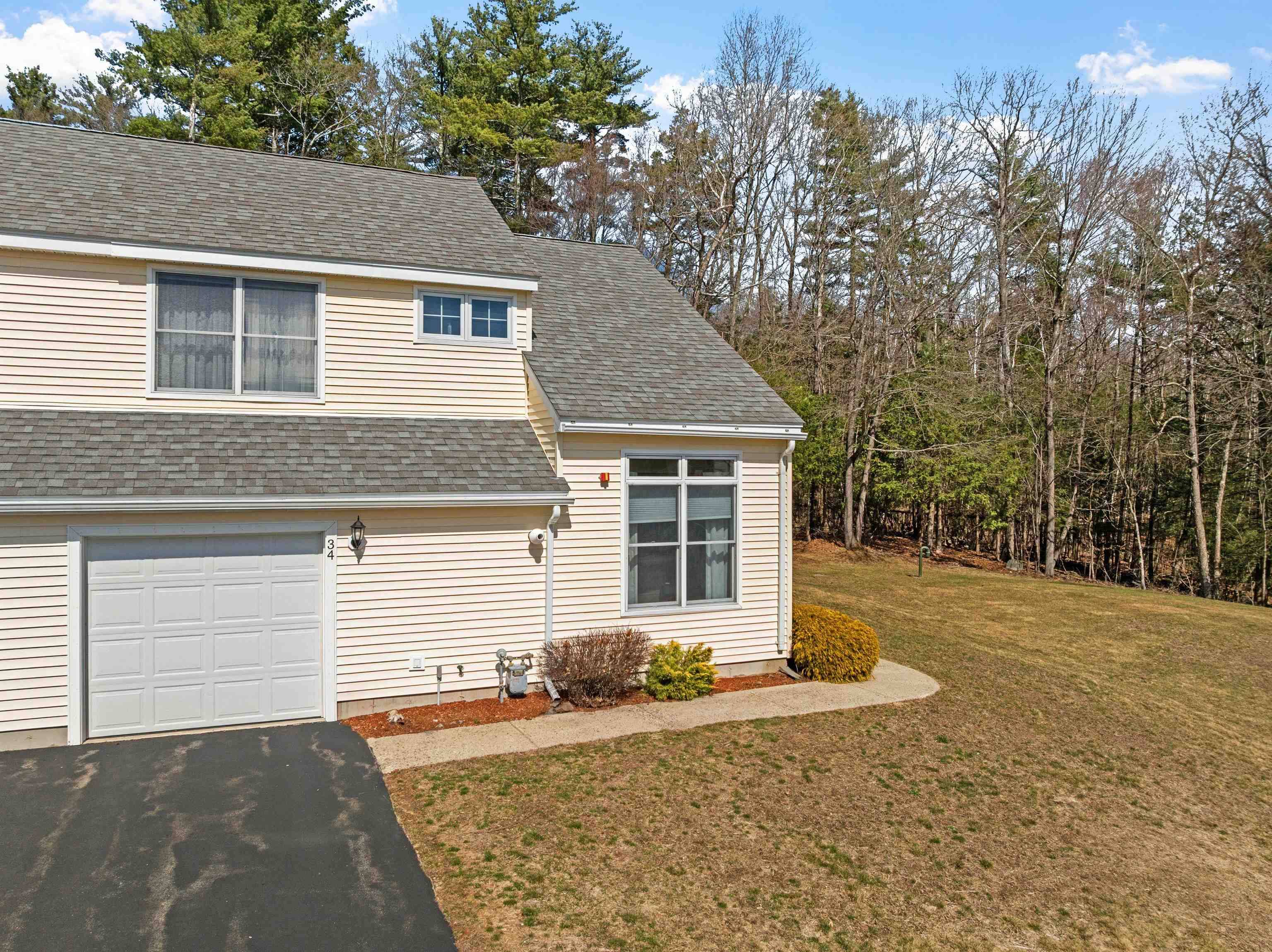 Atkinson, NH 03811,34 Coles WAY #34