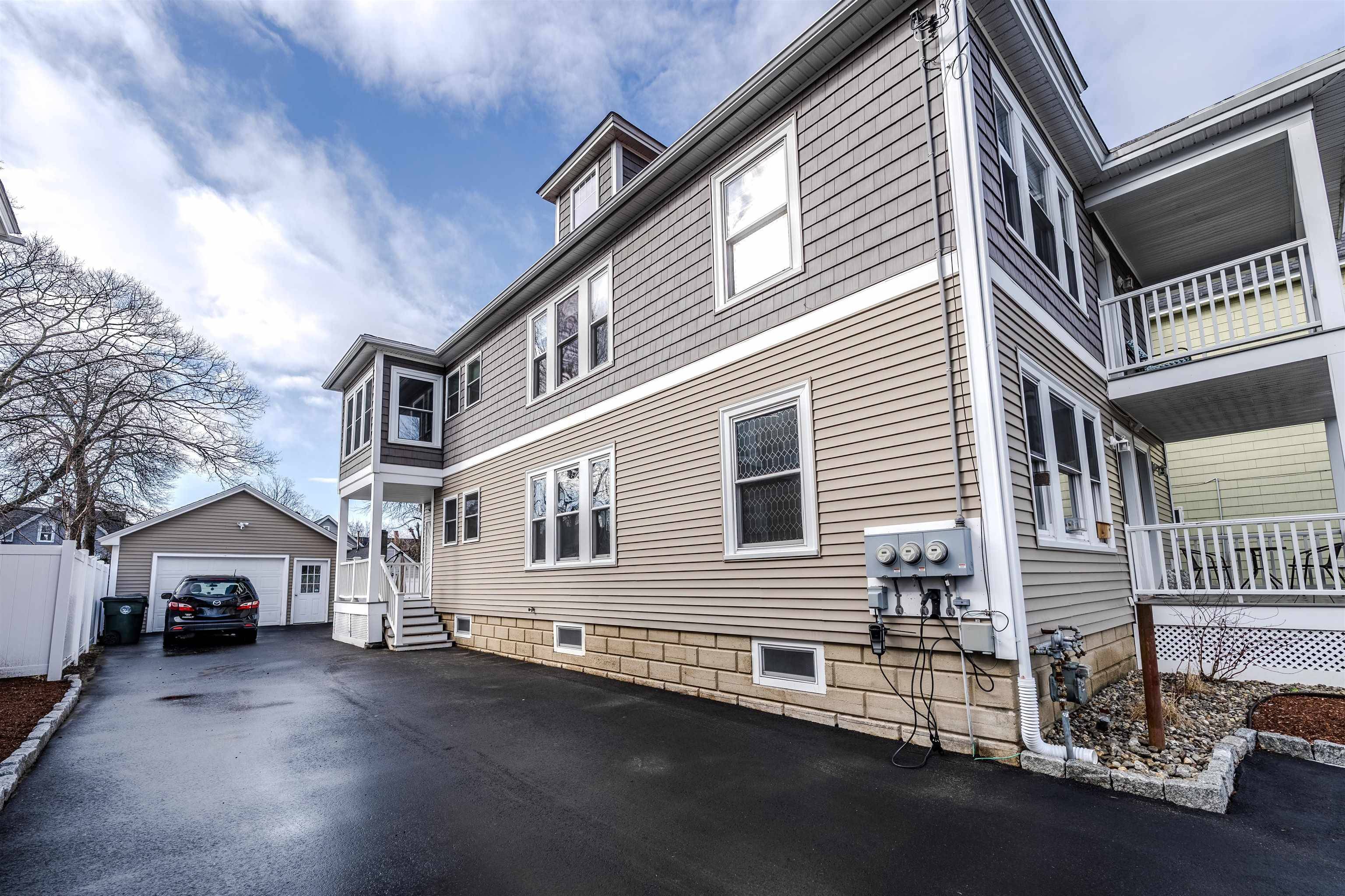 Manchester, NH 03102,232 Conant ST