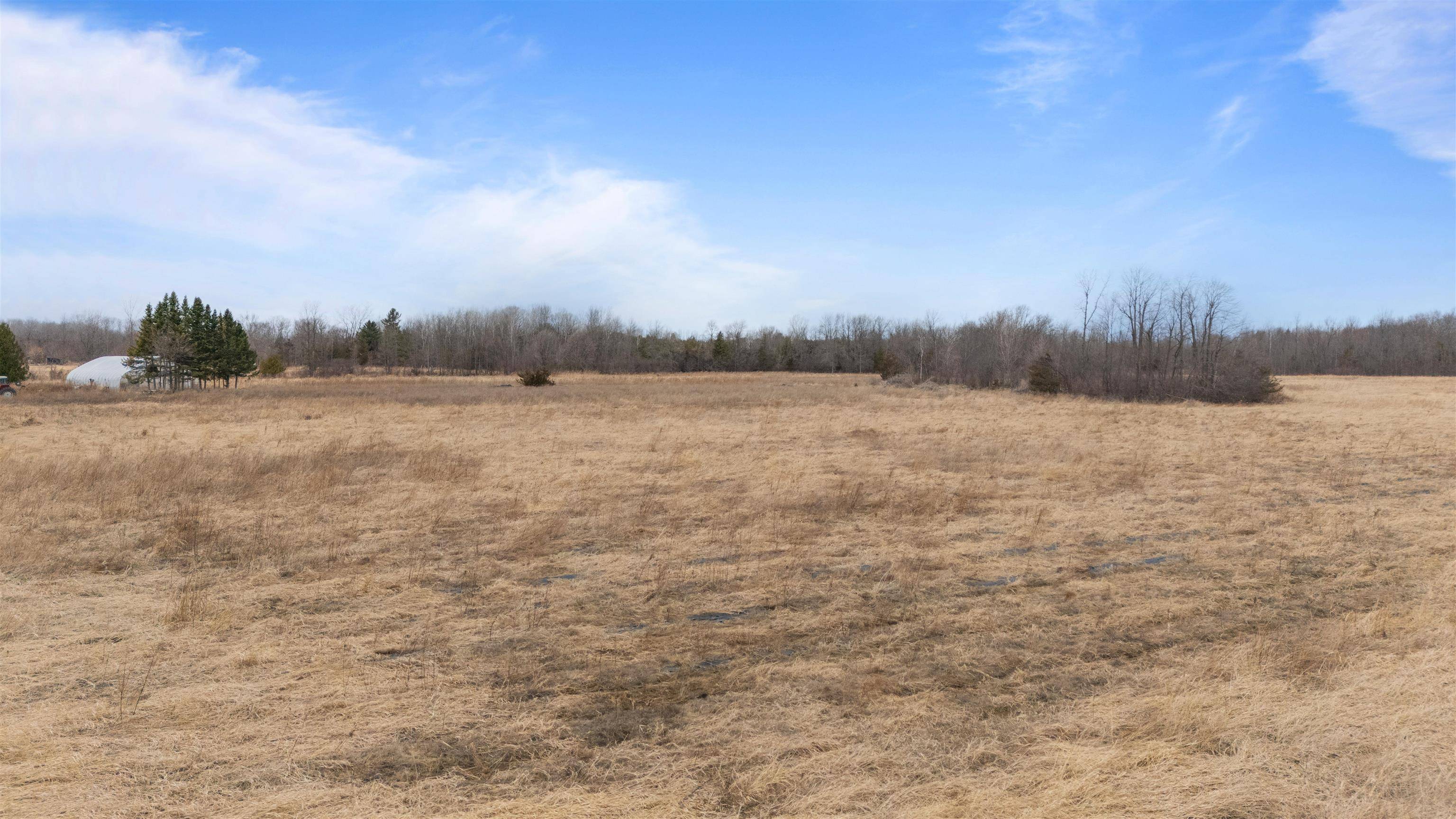 60 Allen RD Grand Isle, VT 05458