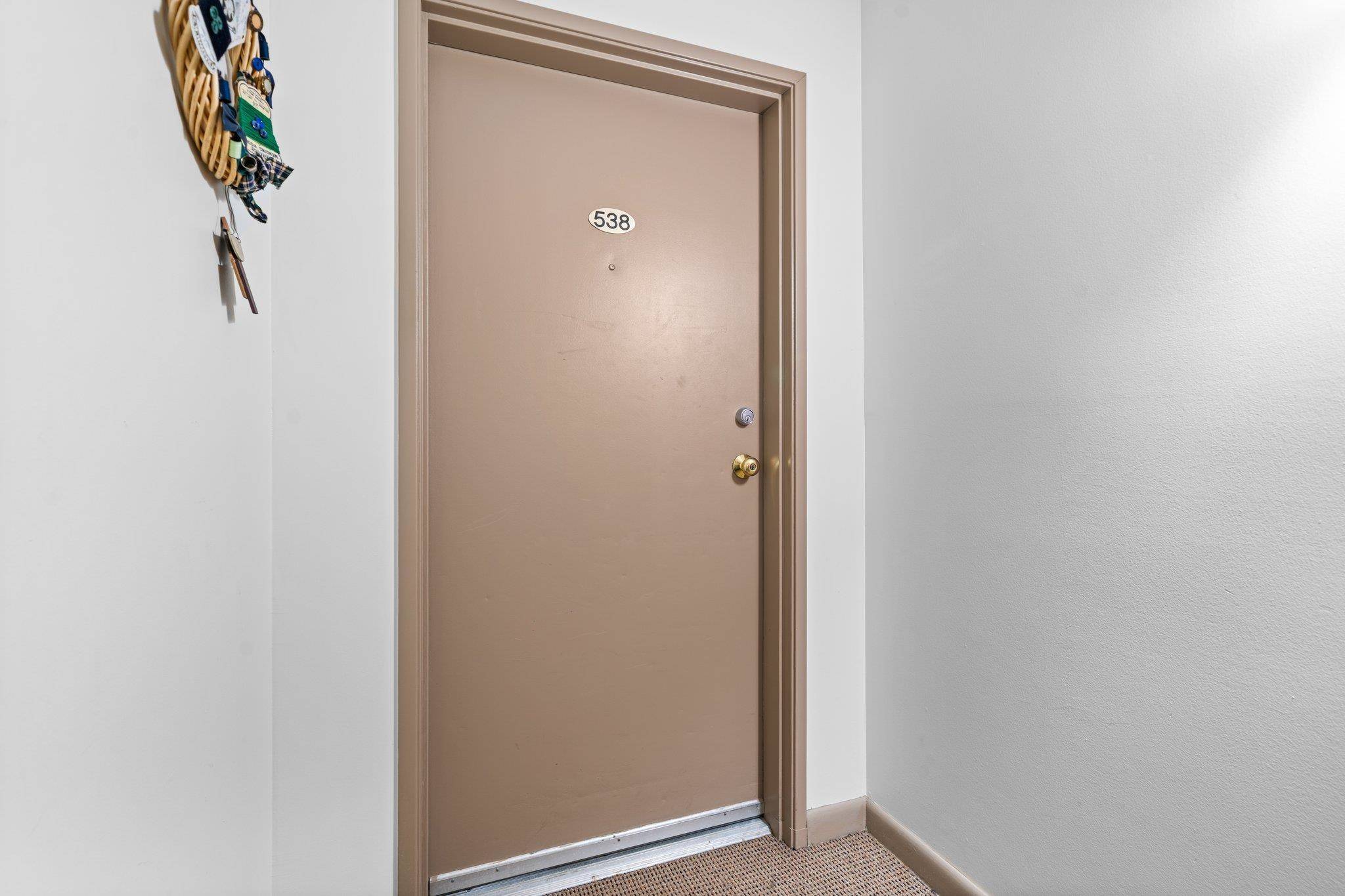 Nashua, NH 03062-4550,500 Candlewood PARK #38