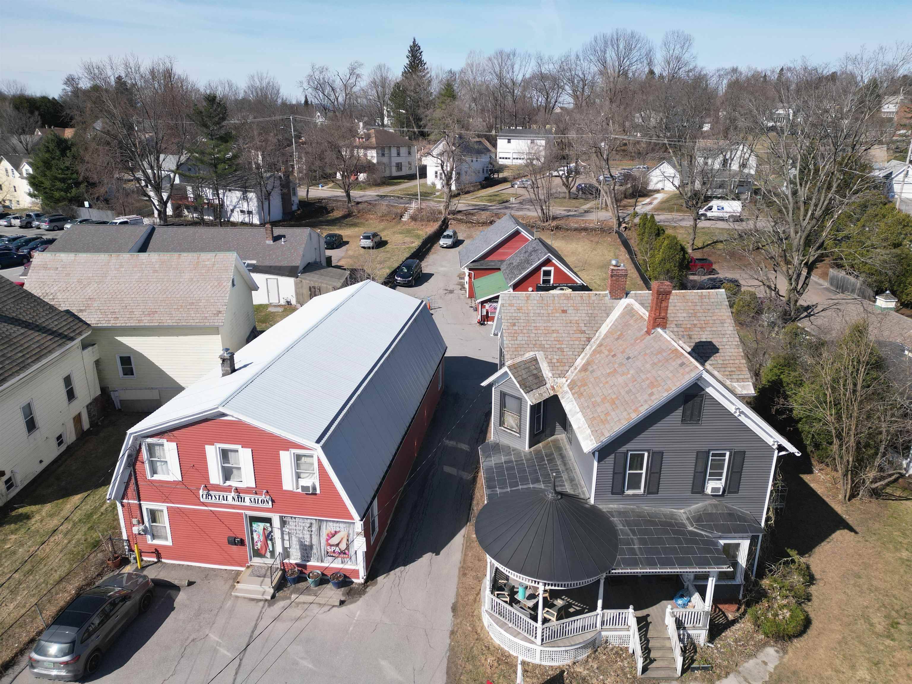 Essex Junction, VT 05452,16-18 Lincoln ST