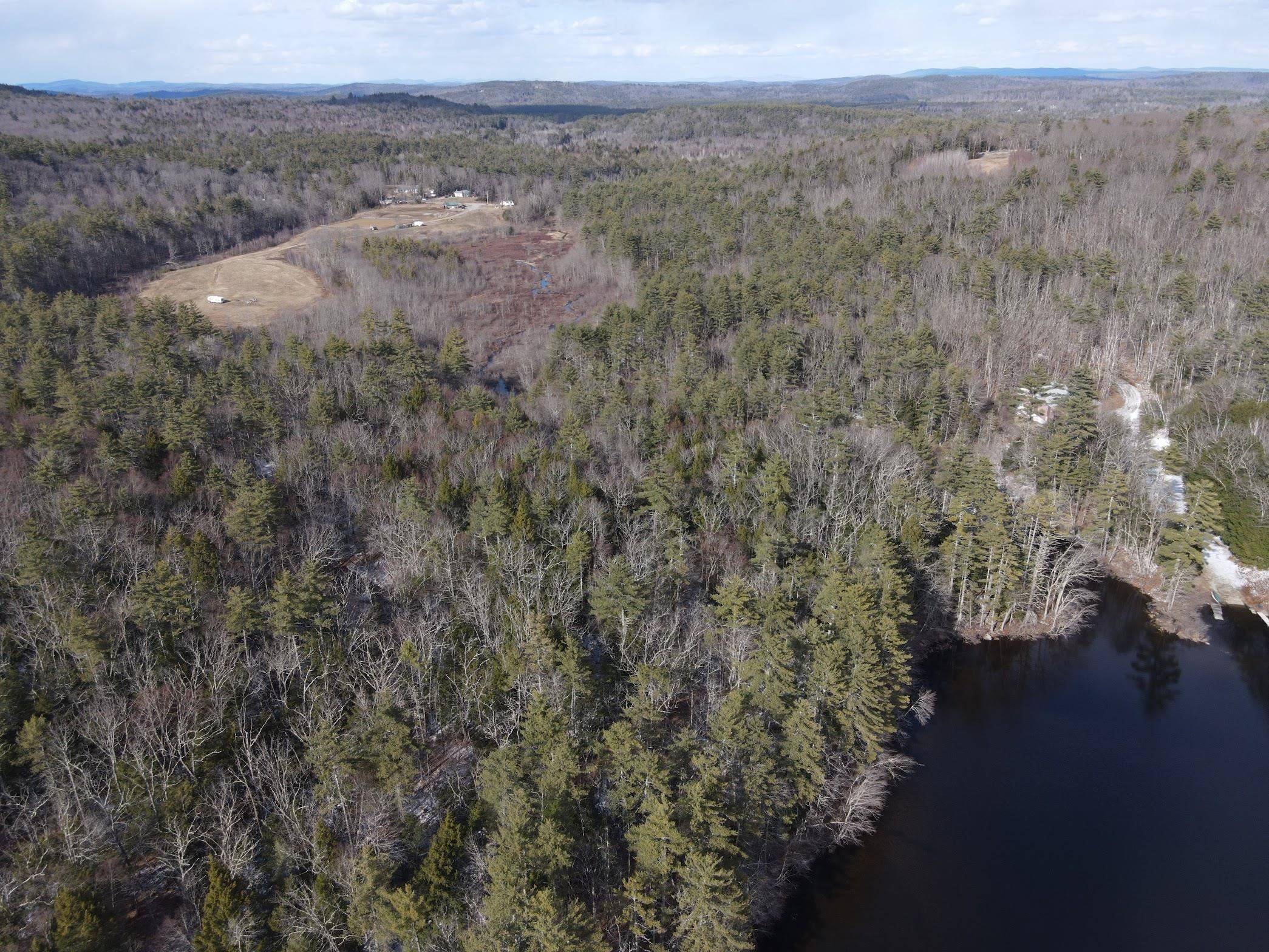 Hopkinton, NH 03229,1301 Bound Tree RD