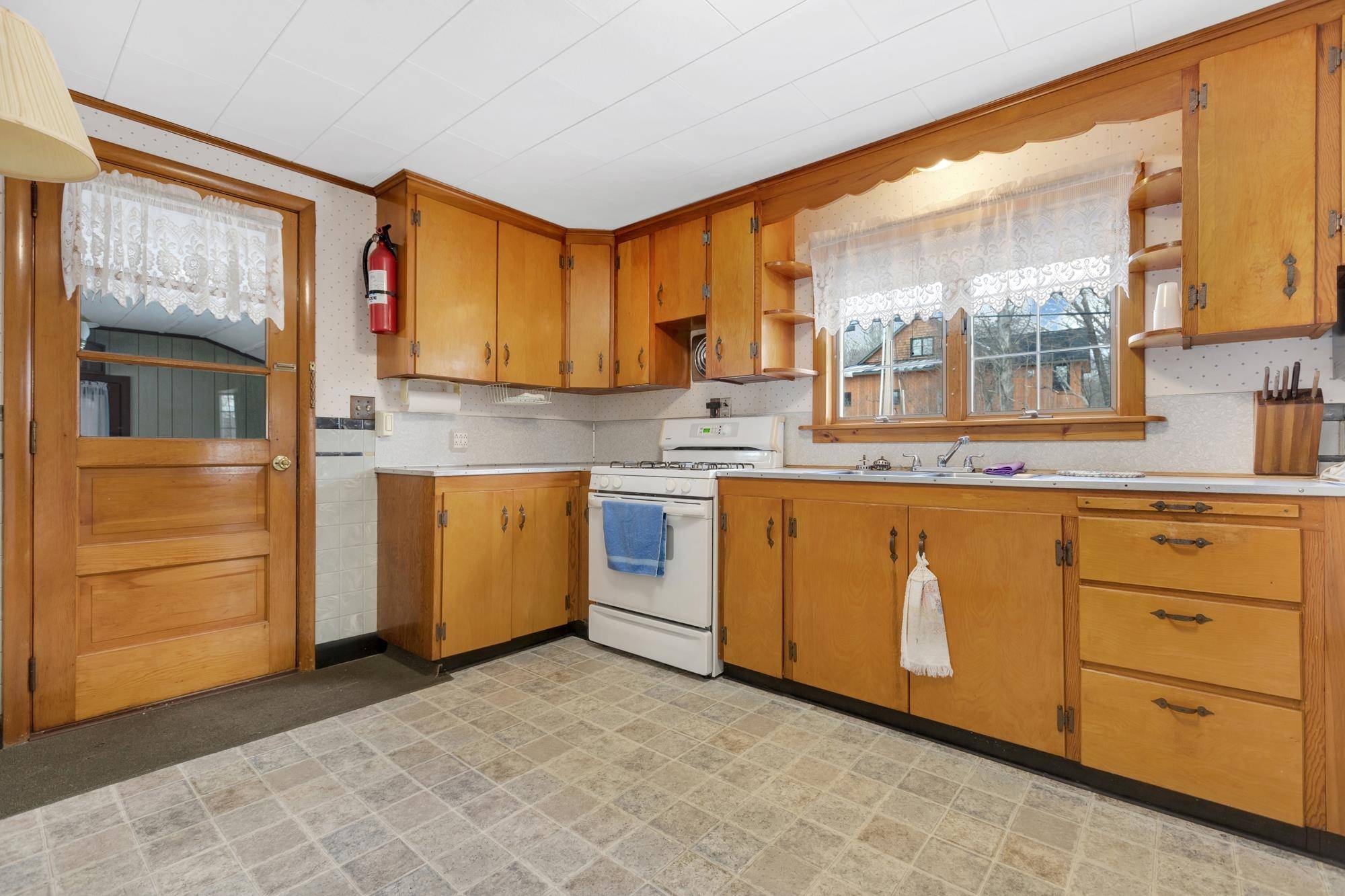 Ludlow, VT 05149,125 West Hill RD
