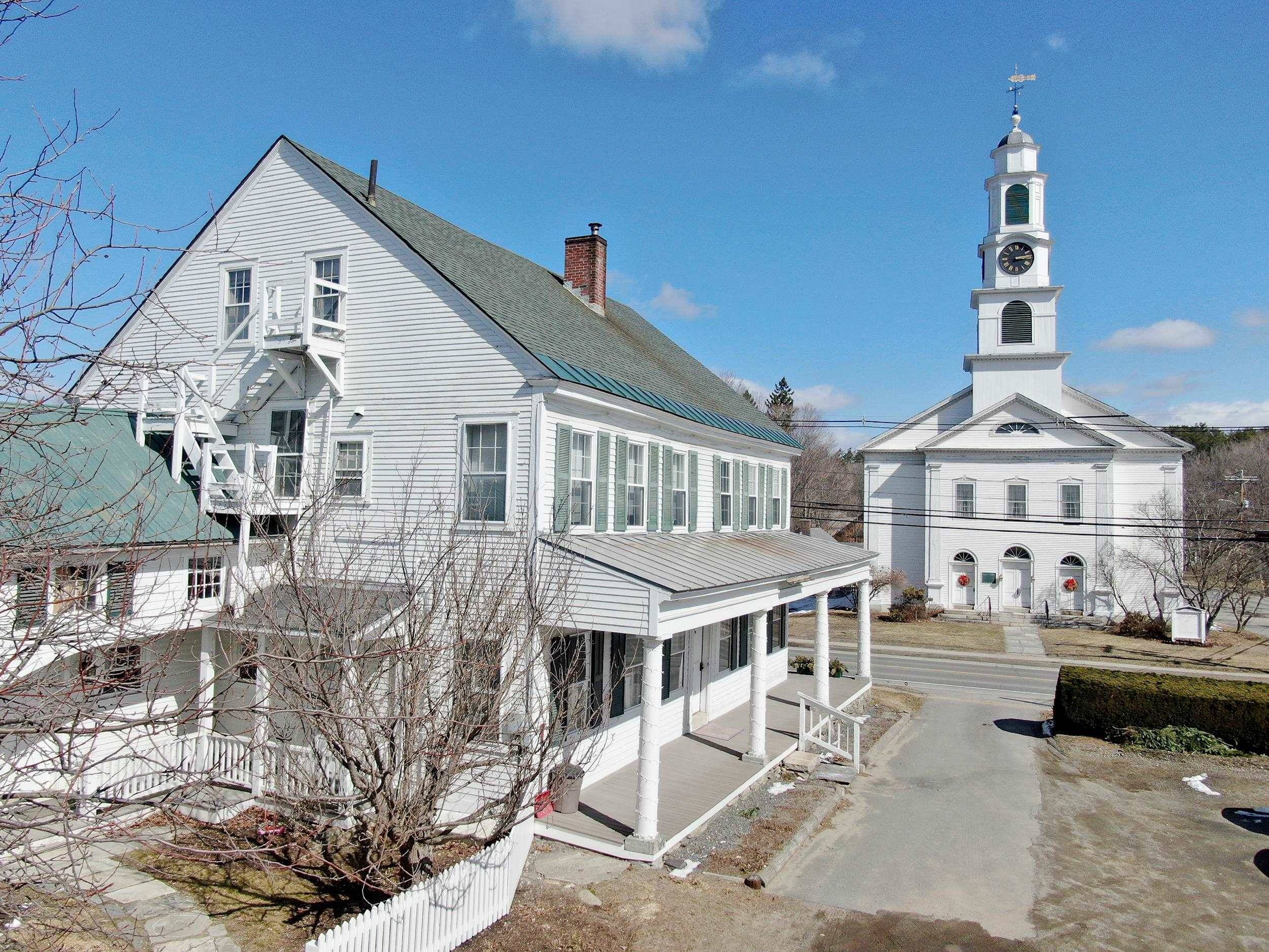 Chester, VT 05142,423 Main ST