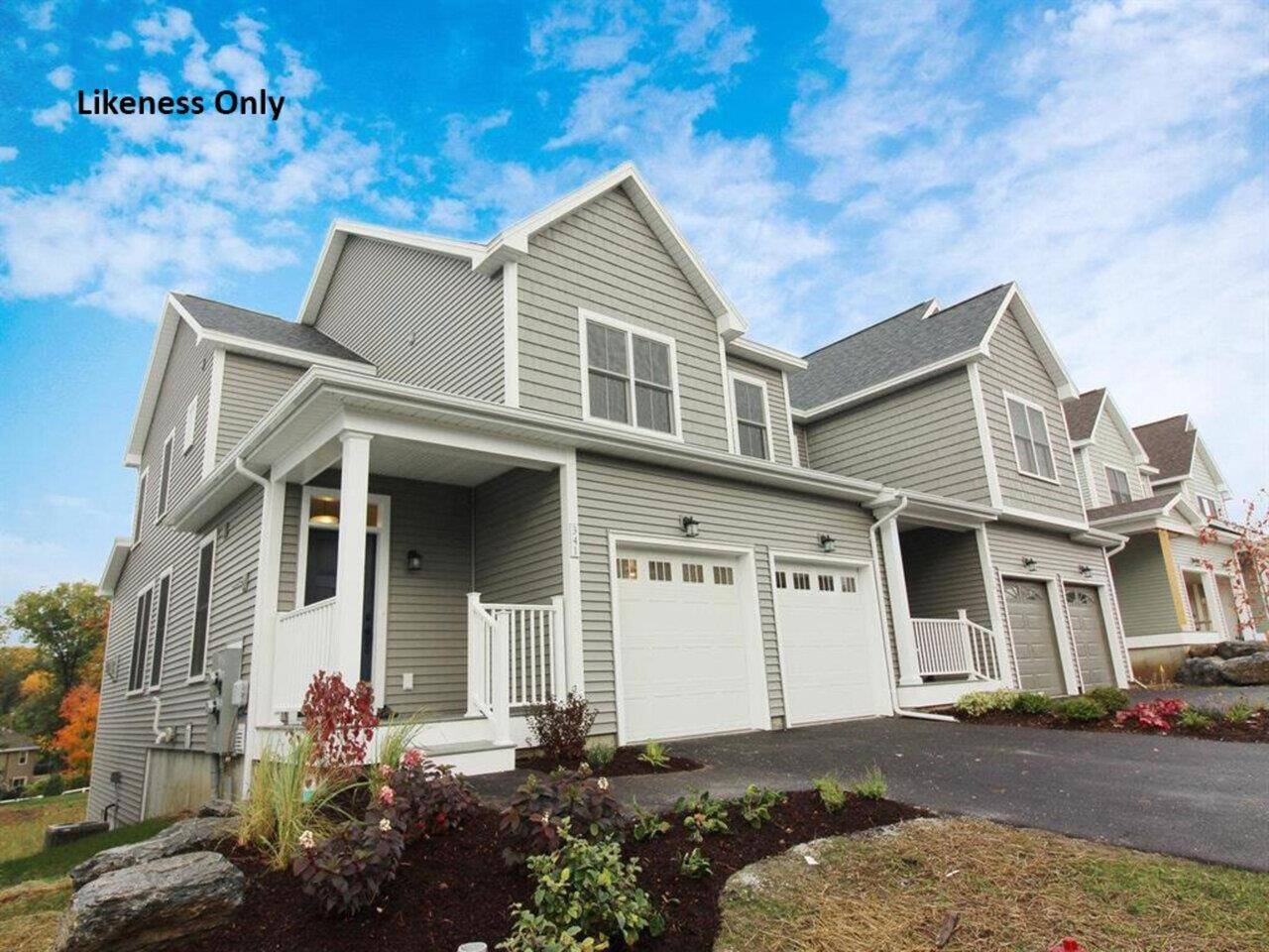 South Burlington, VT 05403,14 Mabel WAY