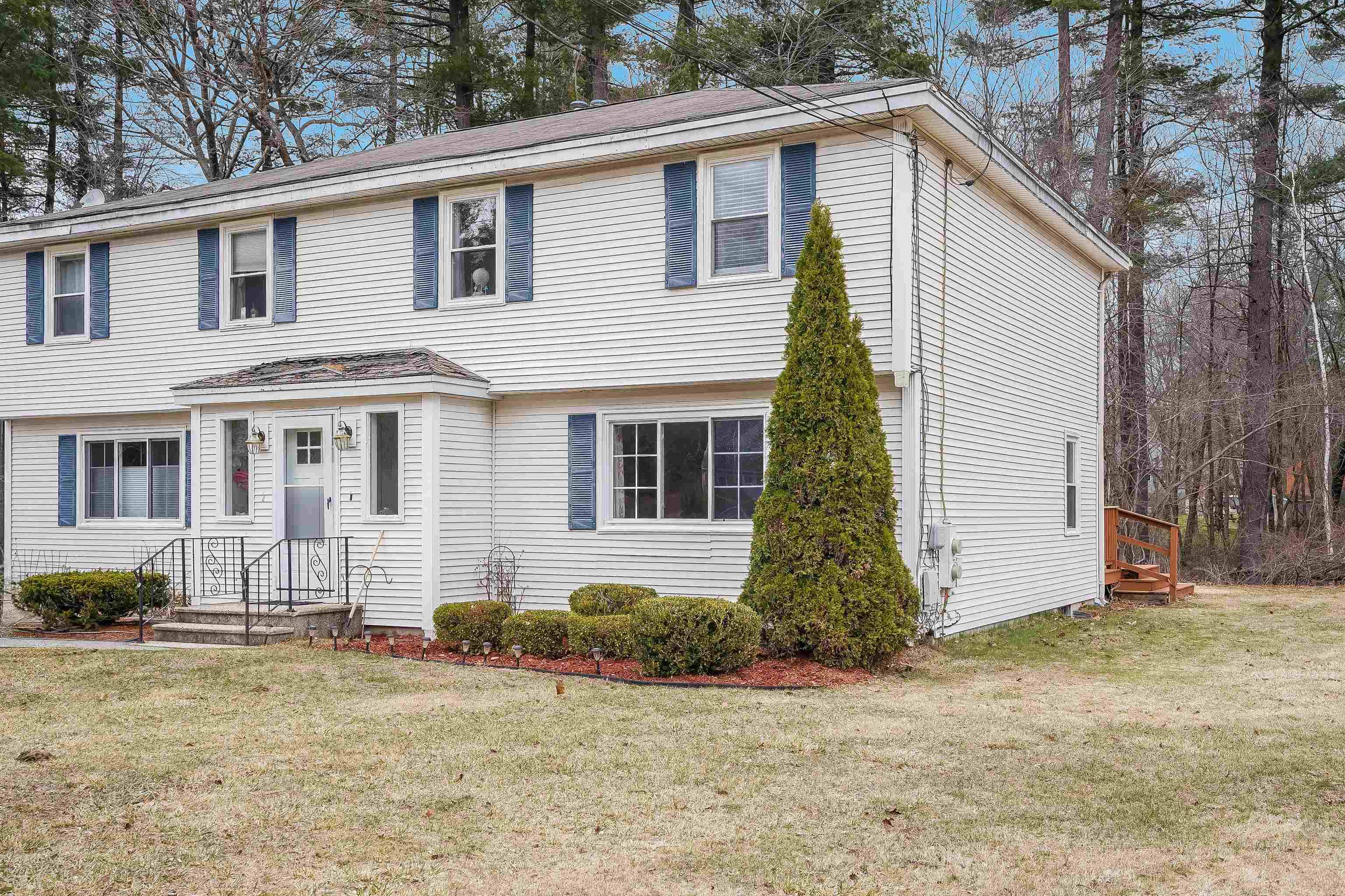Hudson, NH 03051,16 Plaza AVE #B