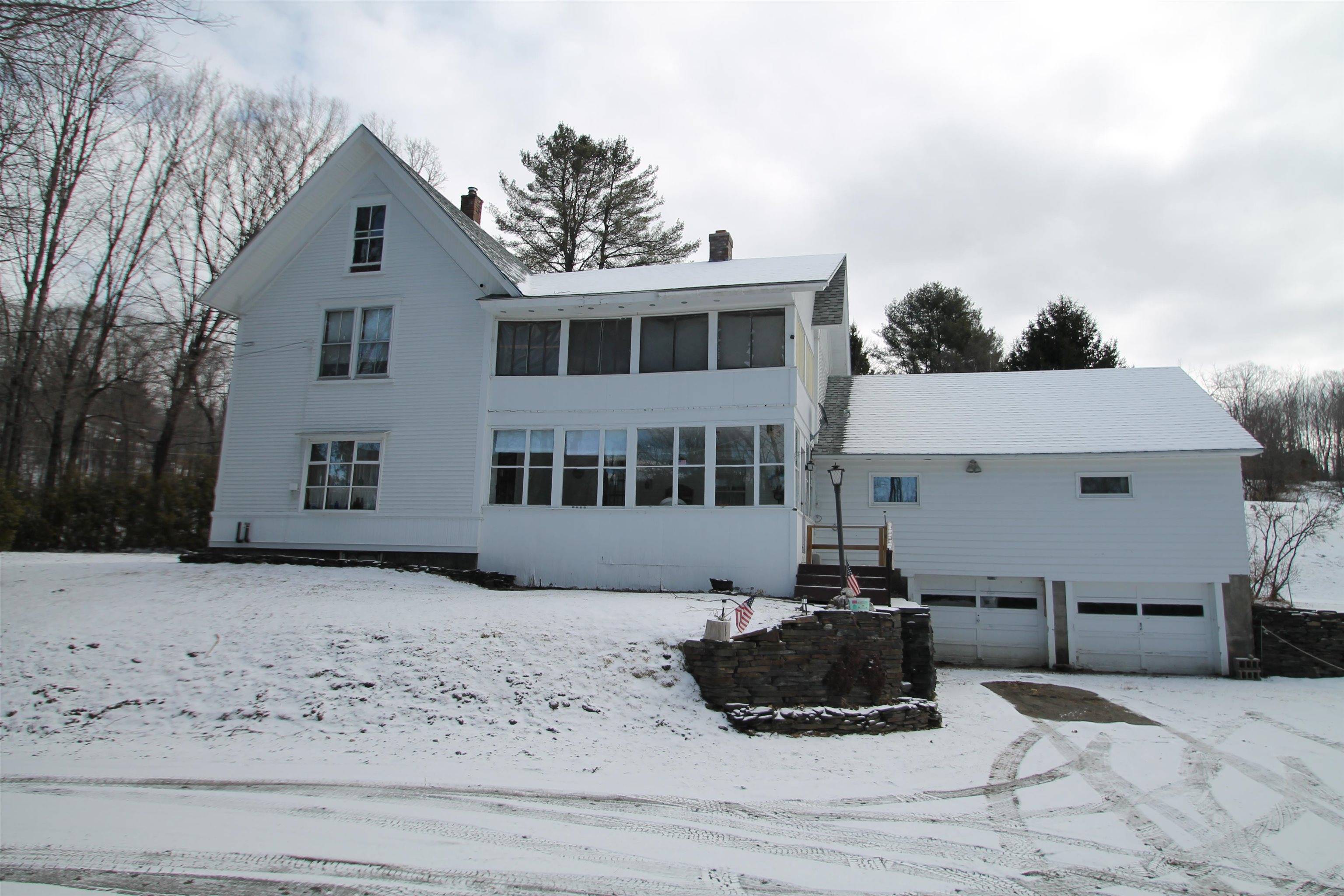 Woodbury, VT 05681,104 cabot RD