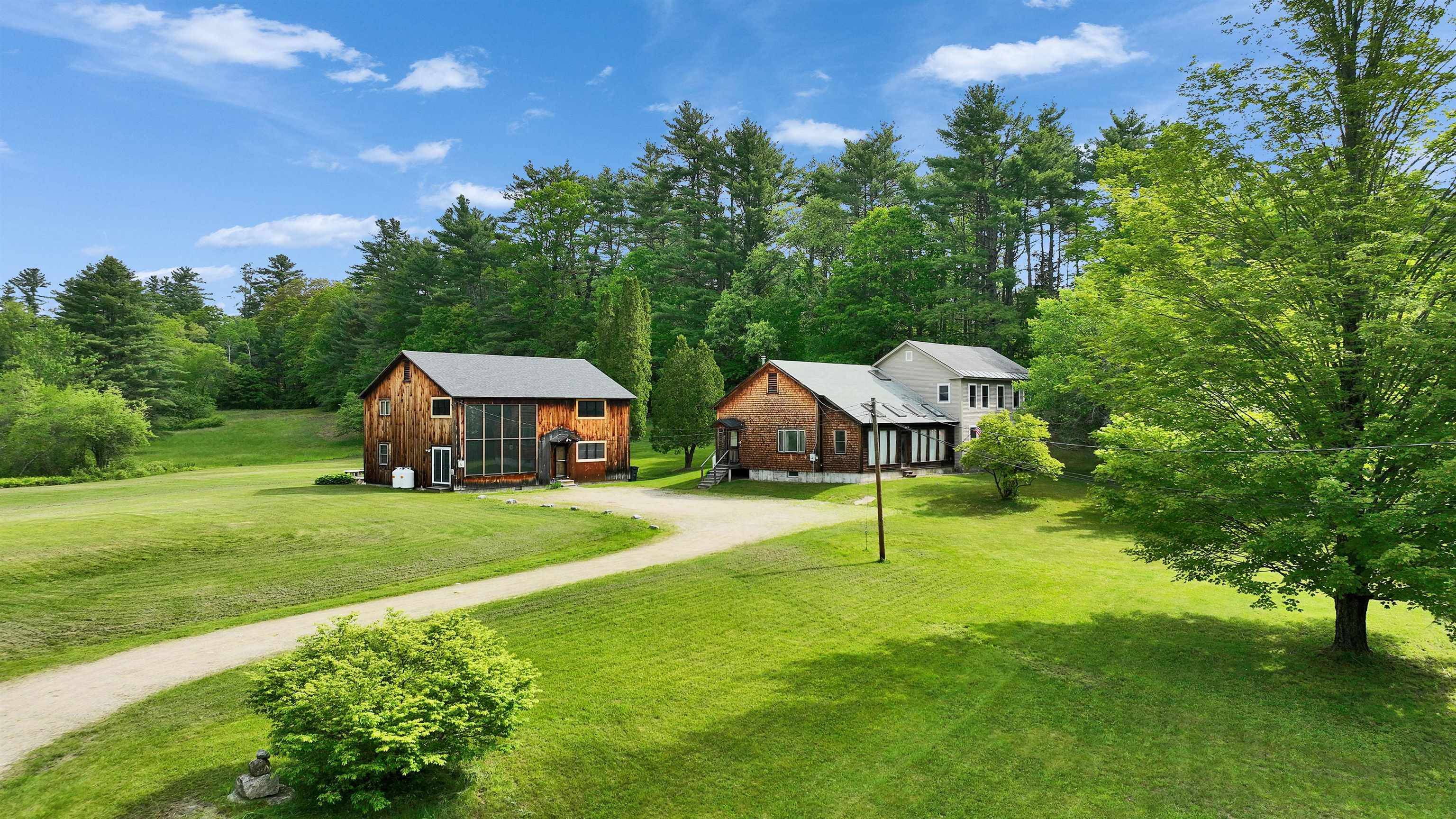 Bennington, NH 03442,184 Francestown RD