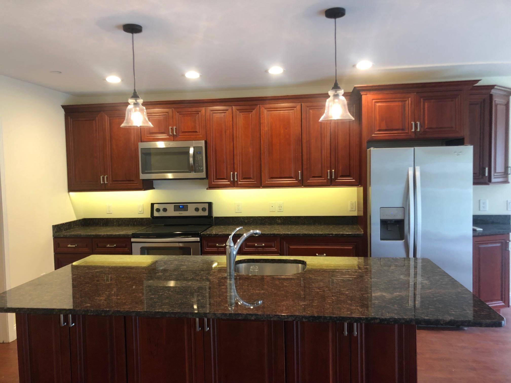 Derry, NH 03038,19 Kendall Pond RD #205