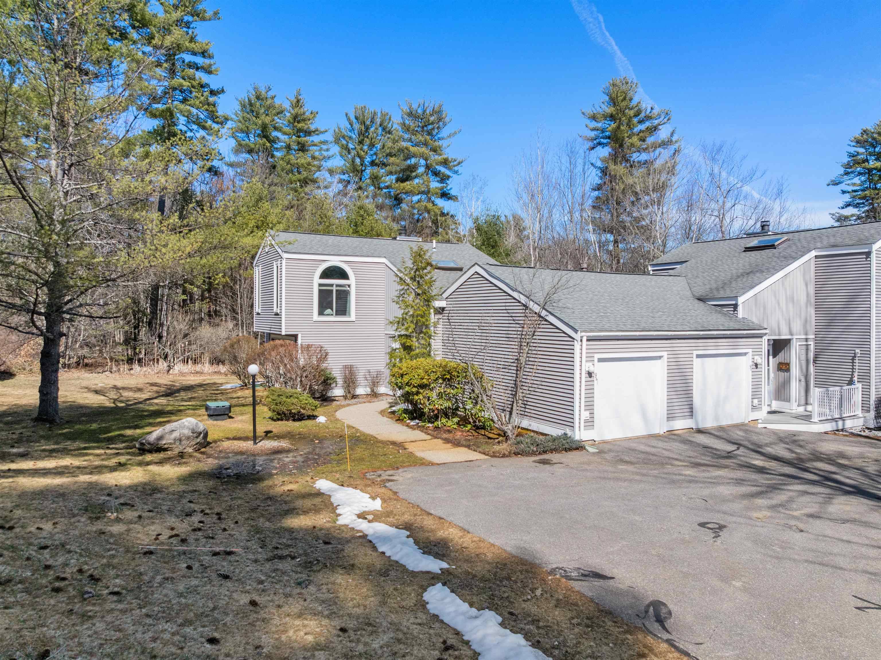 Laconia, NH 03246,9 Ski TRL #B