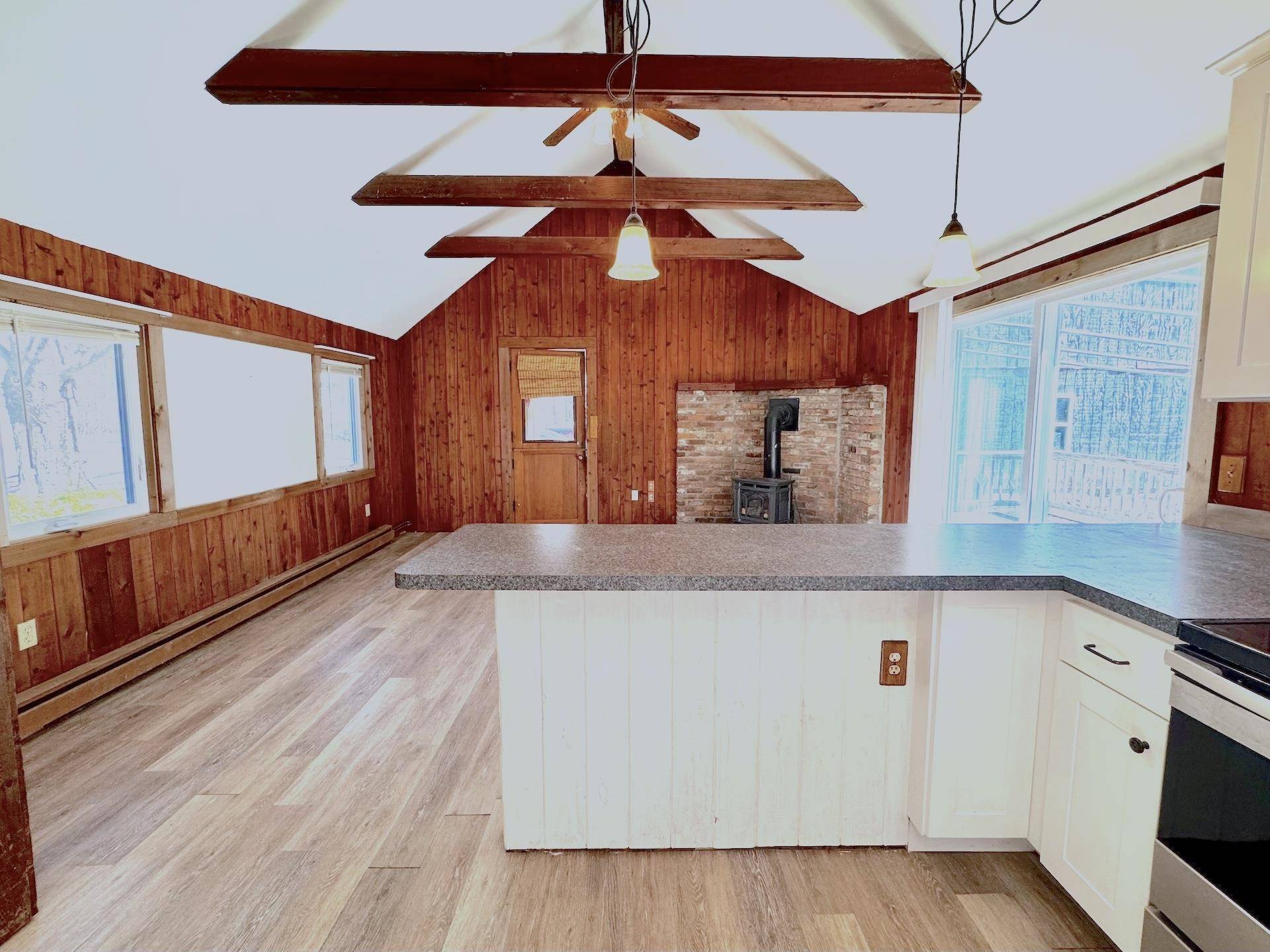 Manchester, VT 05255,200 Carlen ST