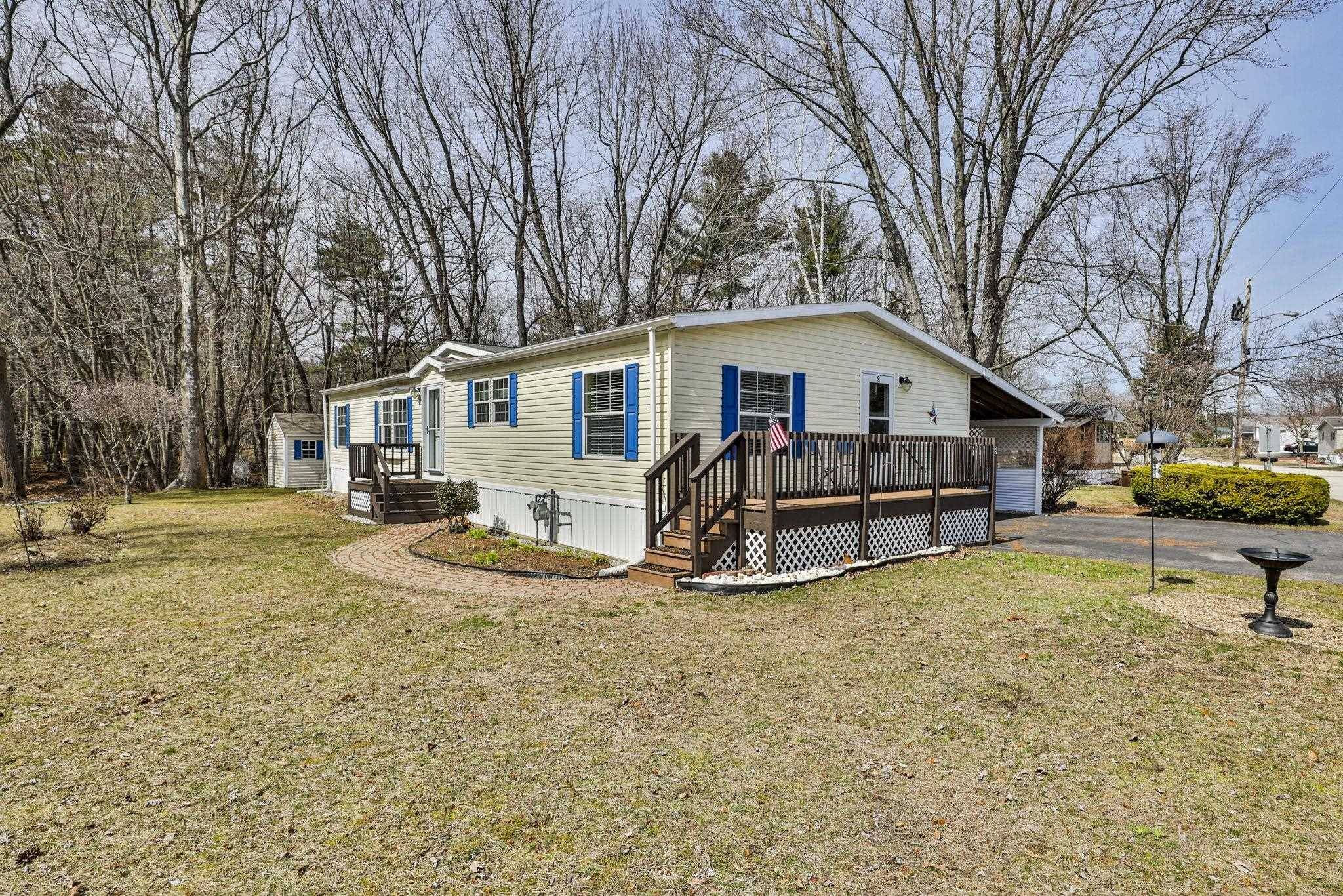 Merrimack, NH 03054,9 Buttonwood LN