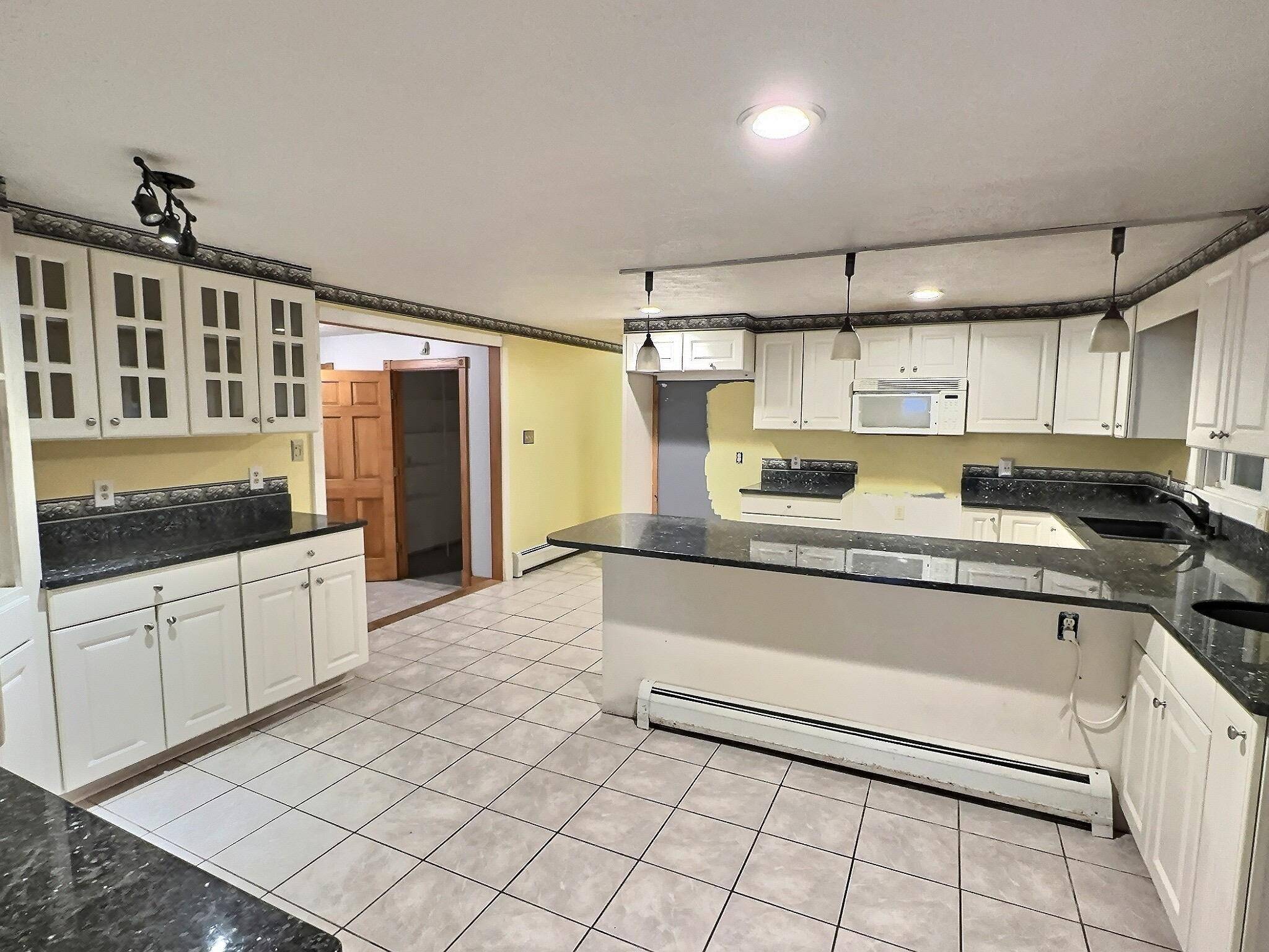 1290 North RD Hinesburg, VT 05461