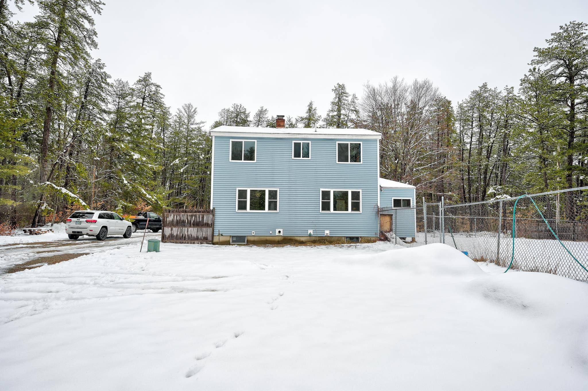 Madison, NH 03875,126 West Shore DR