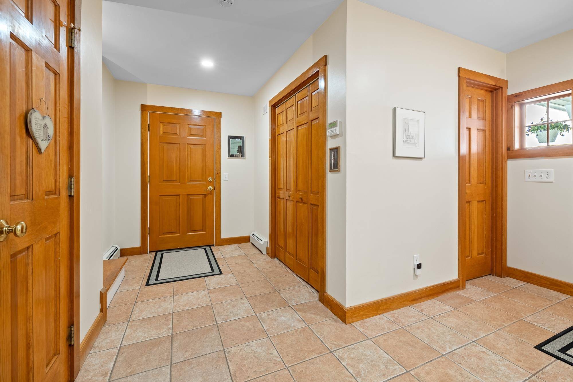 Hanover, NH 03755,107 Blueberry Hill DR