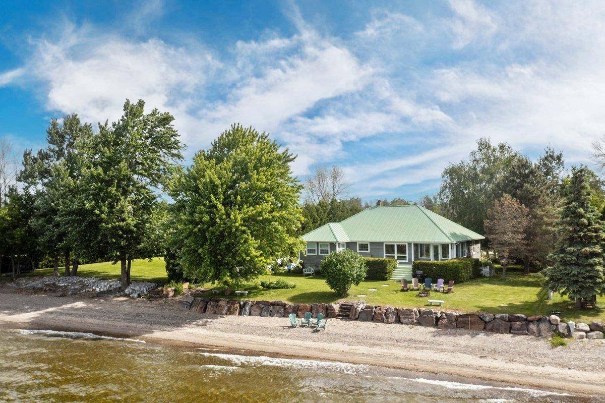 Alburgh, VT 05440,16 Mott South ST
