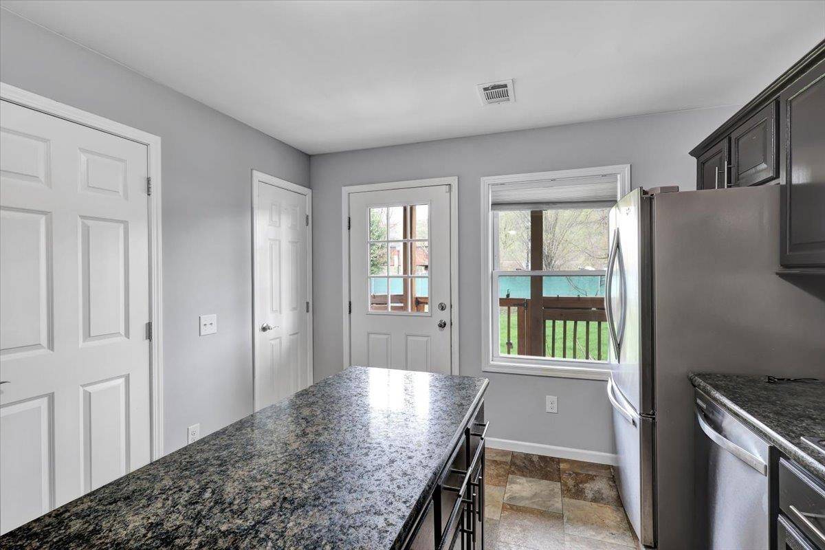 Waterbury, VT 05676,126 O'Hear CT #126