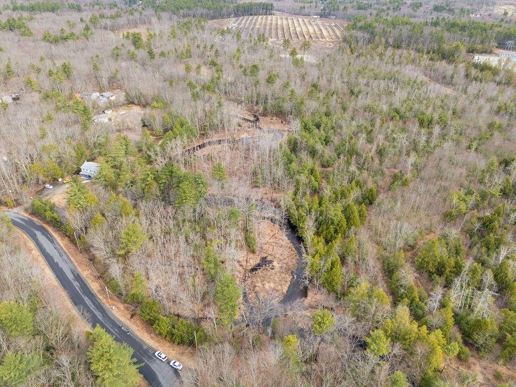 Kingston, NH 03848,39 Colby RD