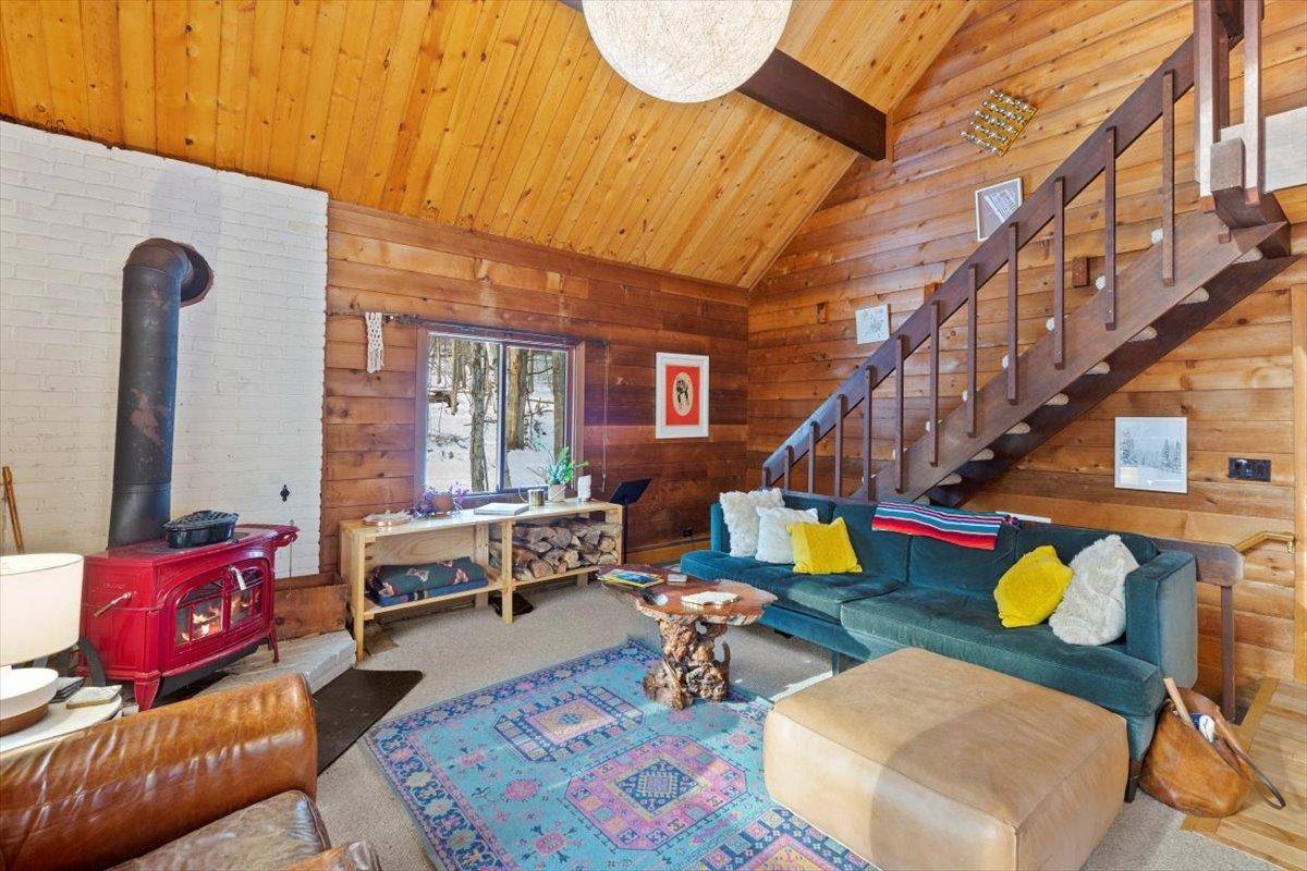 Winhall, VT 05340,33 Strattonwald RD