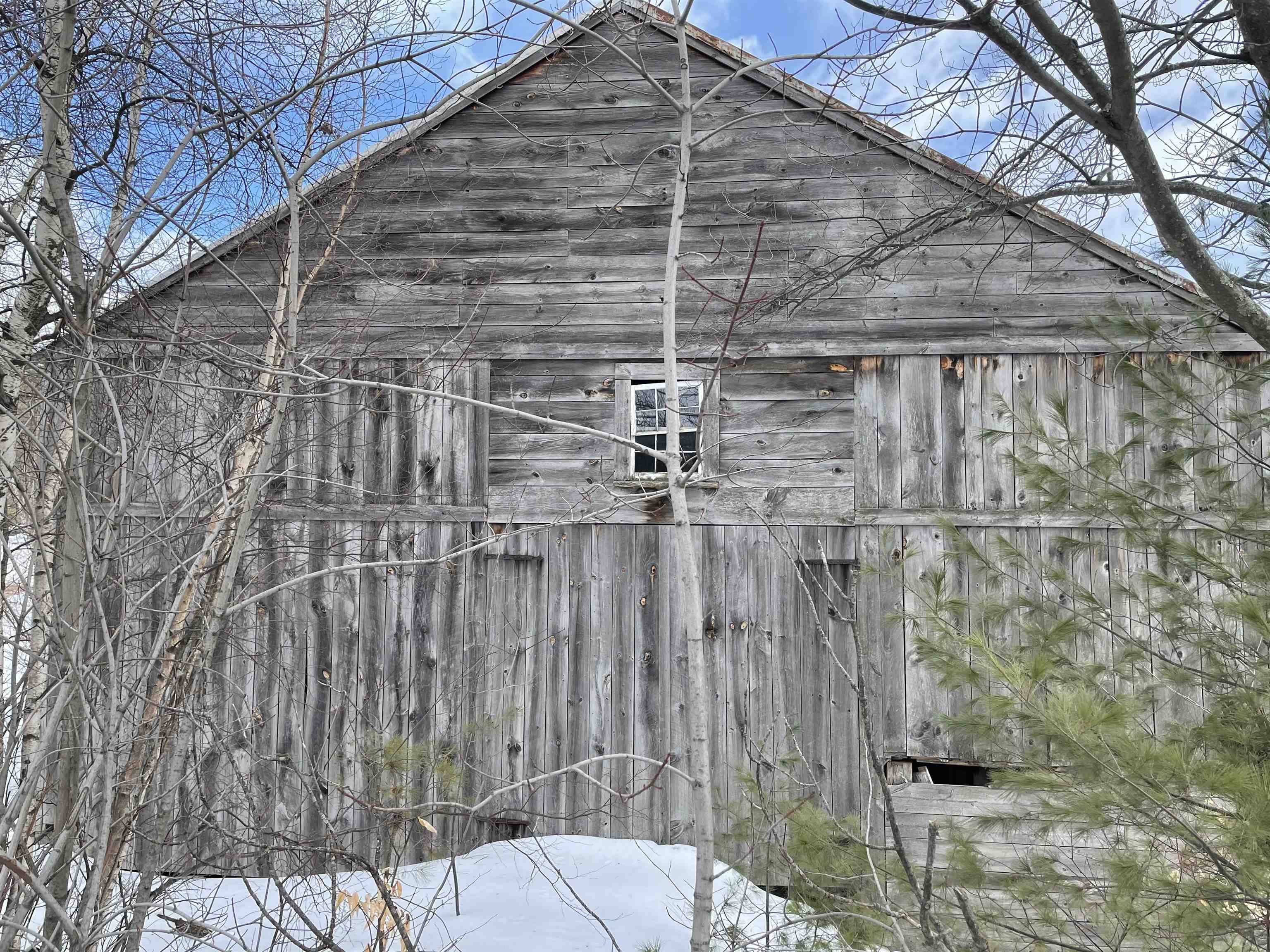 Ossipee, NH 03814,1550 Route 16