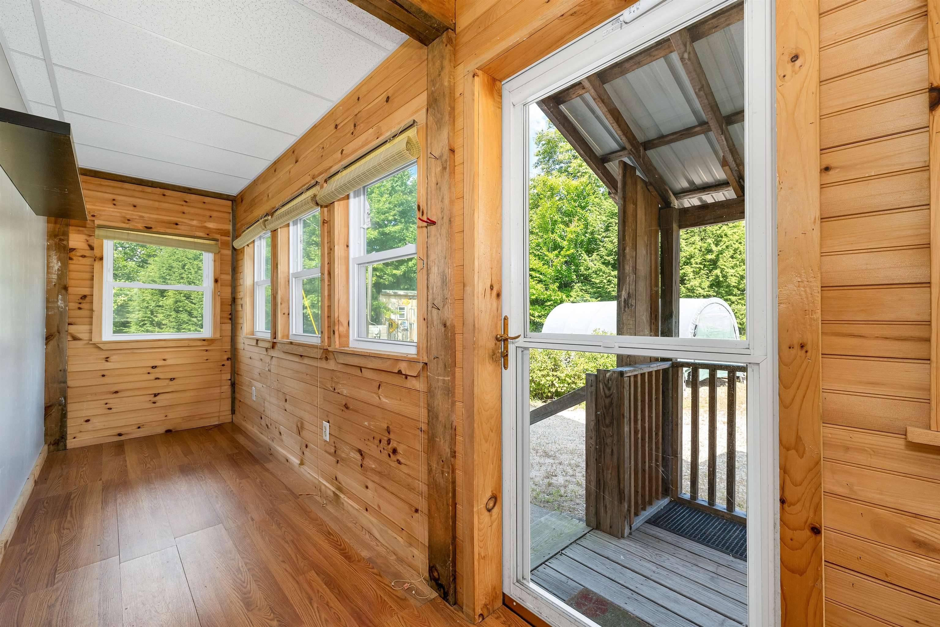 Ossipee, NH 03864,70 Elm ST