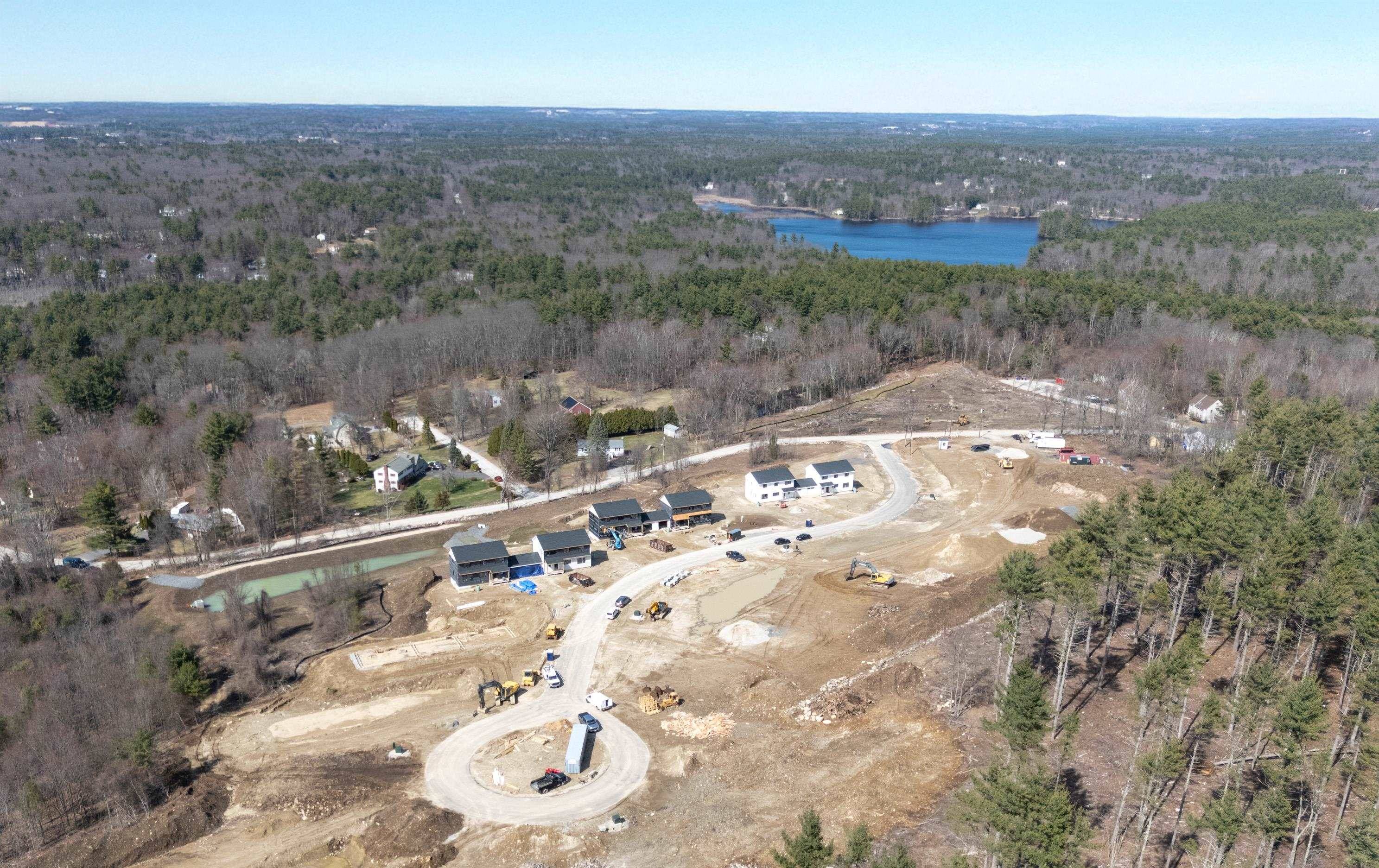 35 Windsor LN #5 Hudson, NH 03051