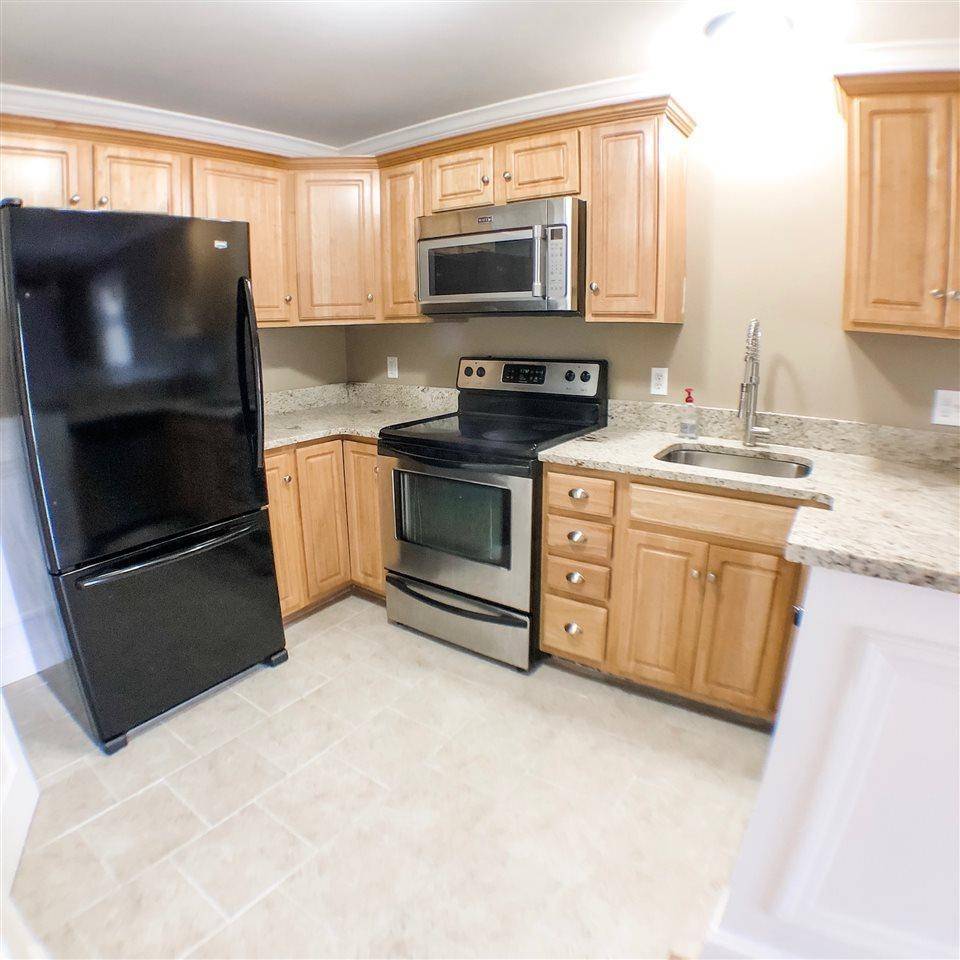 Tilton, NH 03276,4 Deer ST #16
