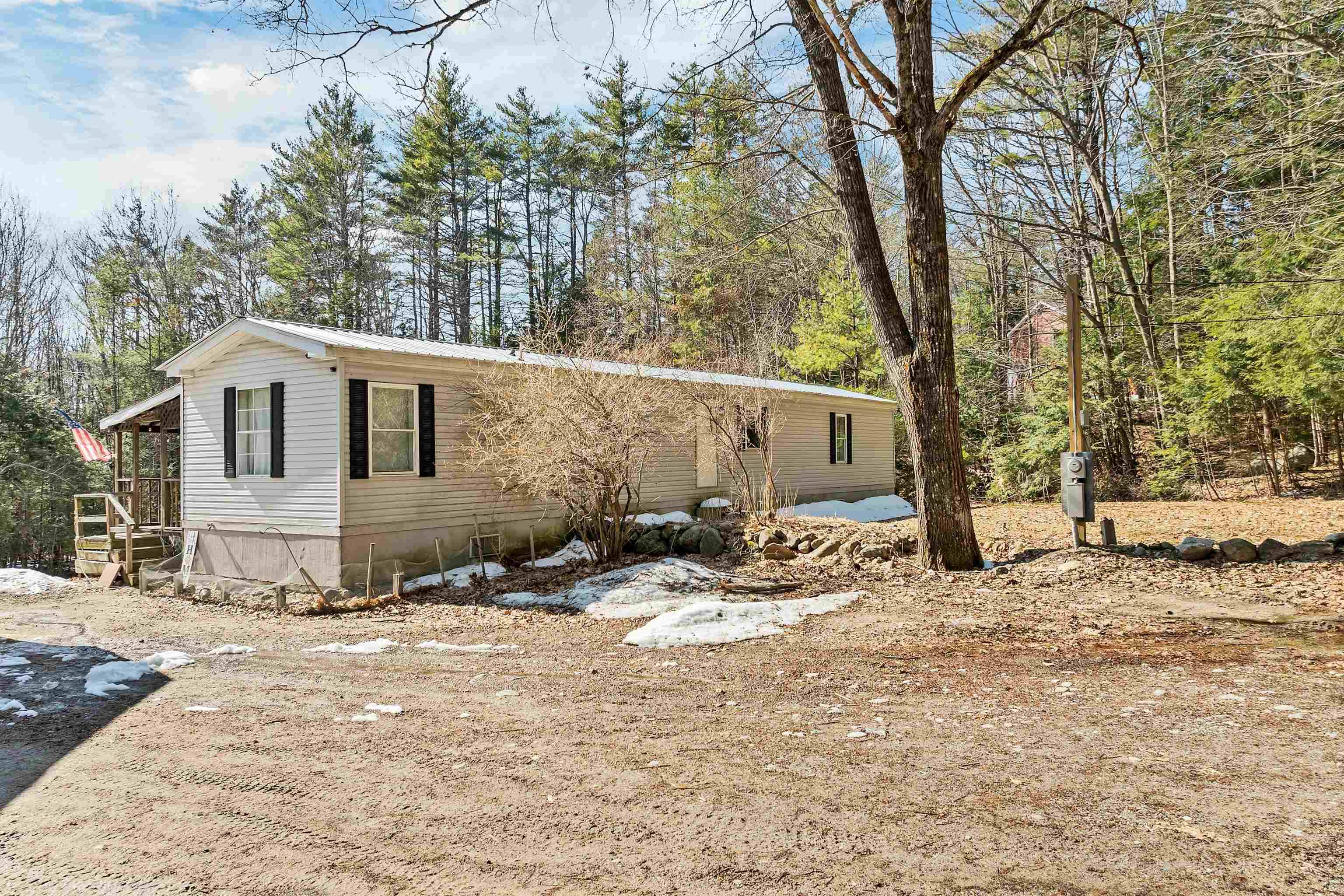 Ossipee, NH 03864,8 Rainbow DR
