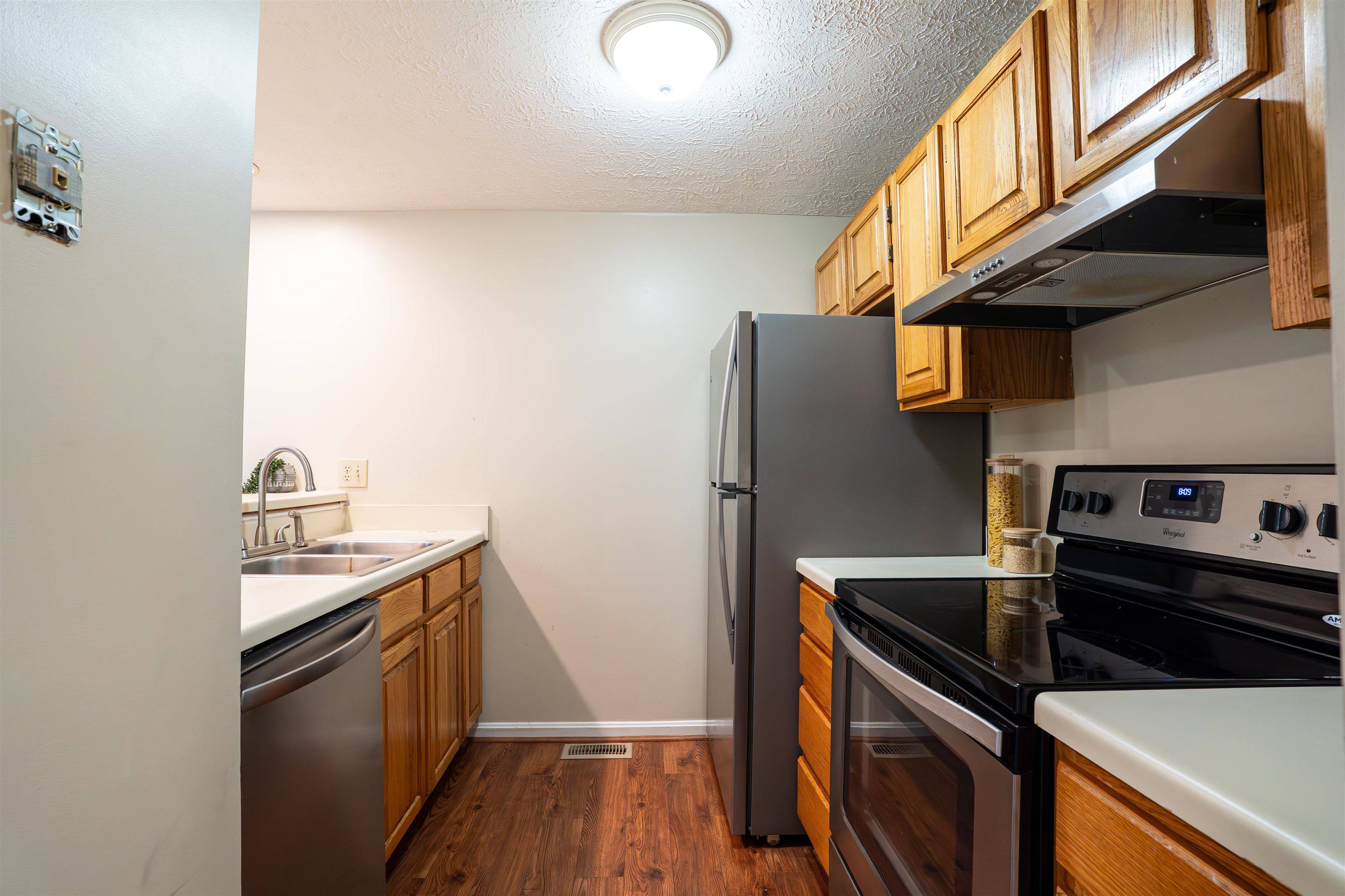 Stratham, NH 03885,25 Balmoral DR