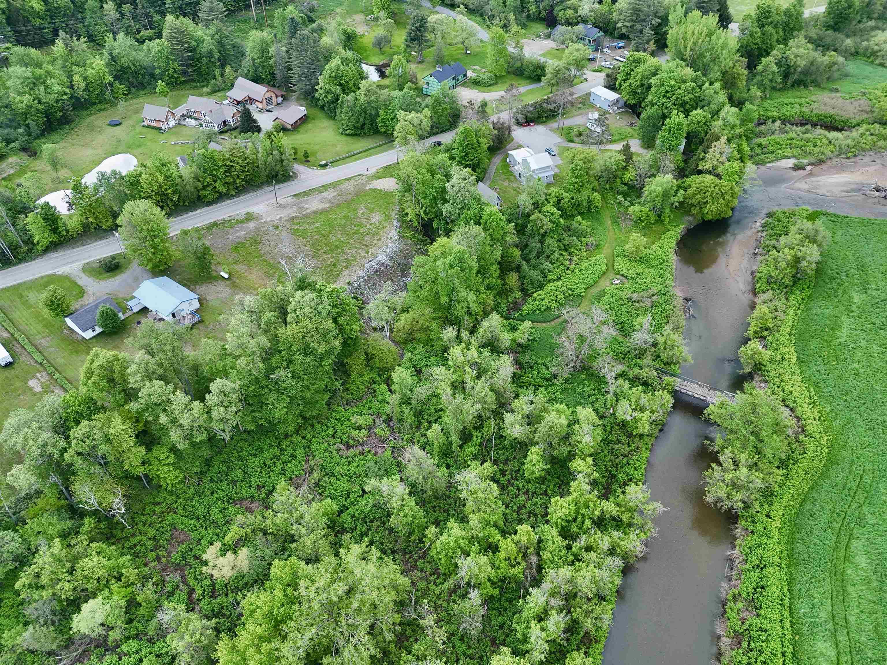 Stowe, VT 05672,859 River RD