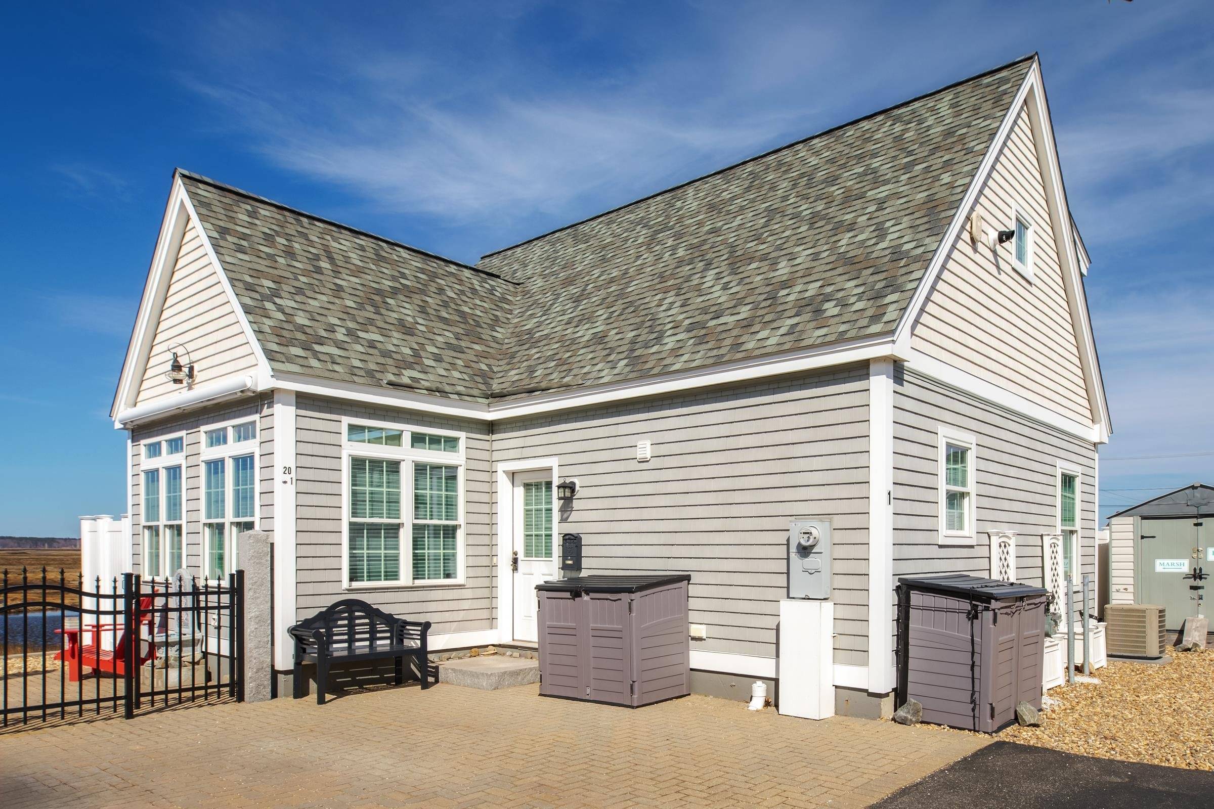 Hampton, NH 03842,20 Keefe AVE #1