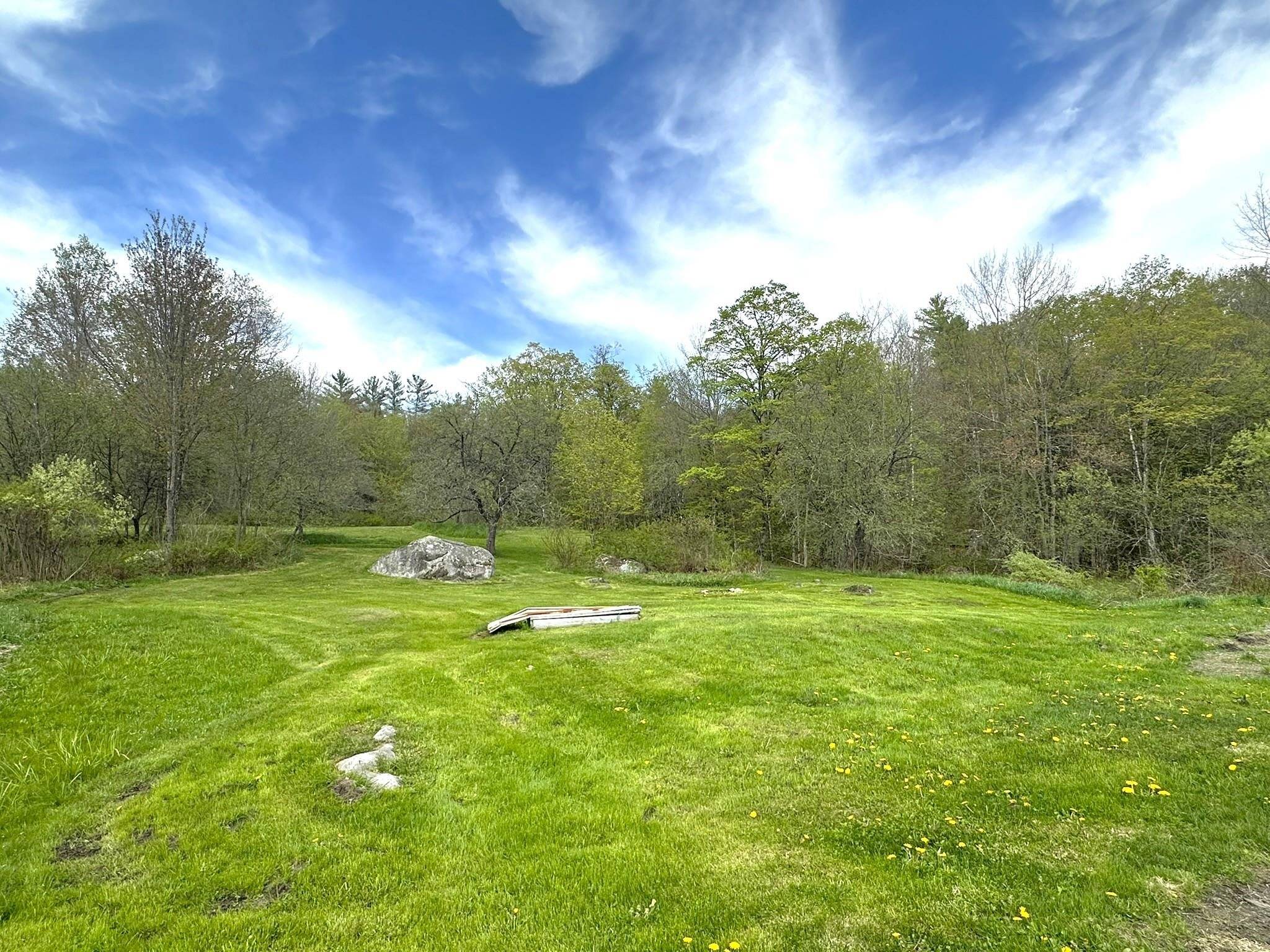 Woodbury, VT 05681,107 Ainsworth RD