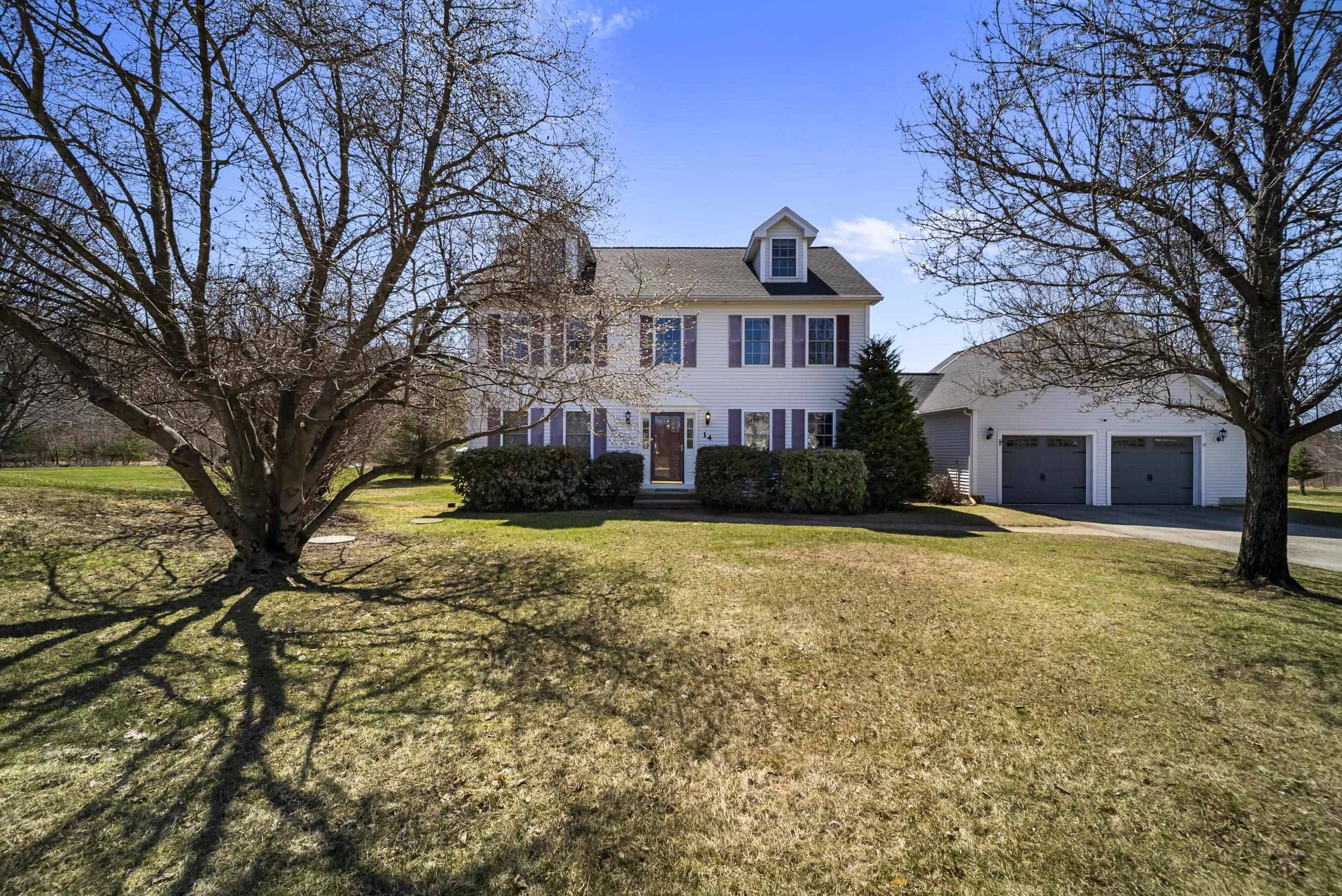 Brentwood, NH 03833,14 Gallant DR