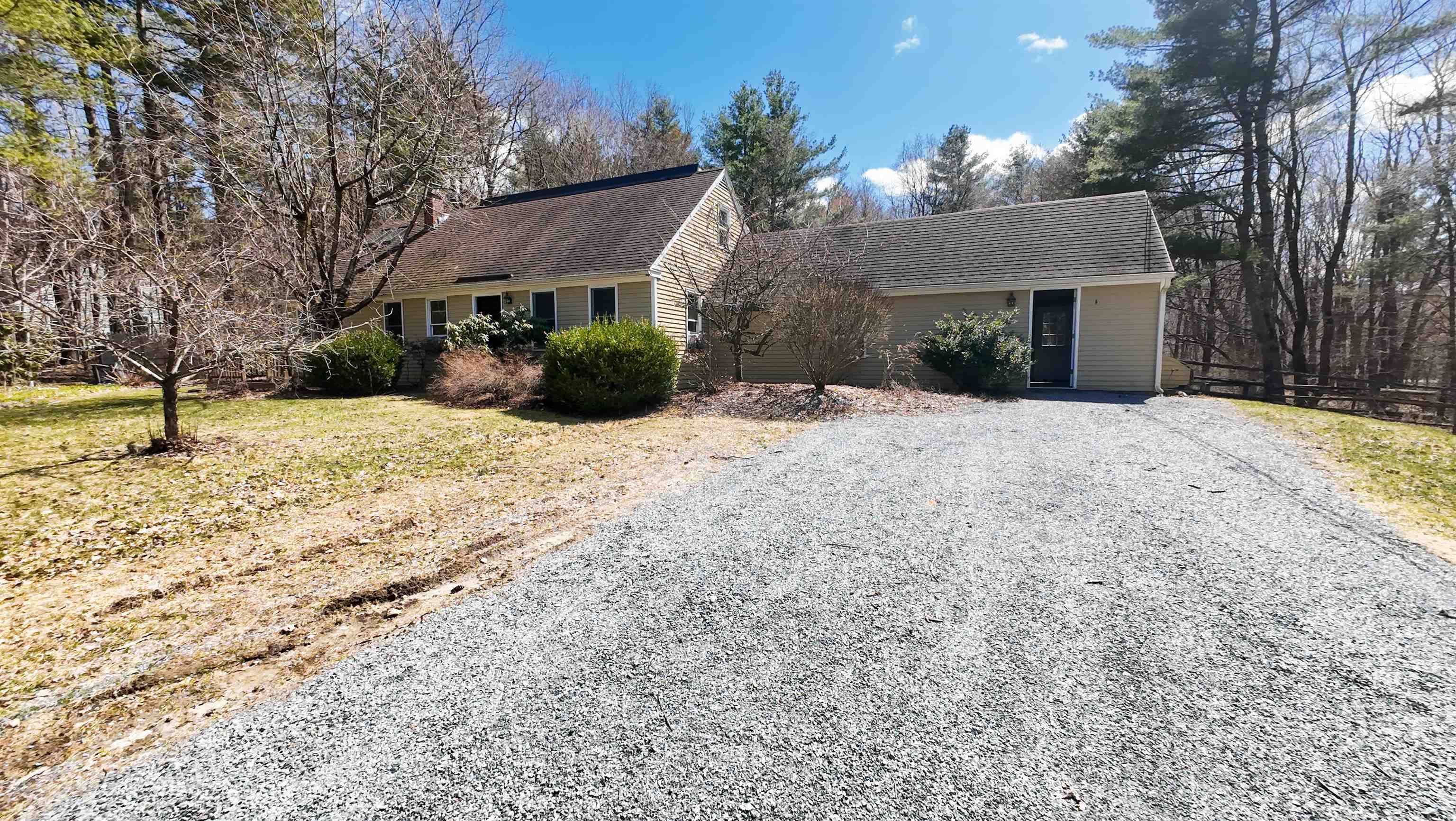 Manchester, VT 05255,172 Carlen ST