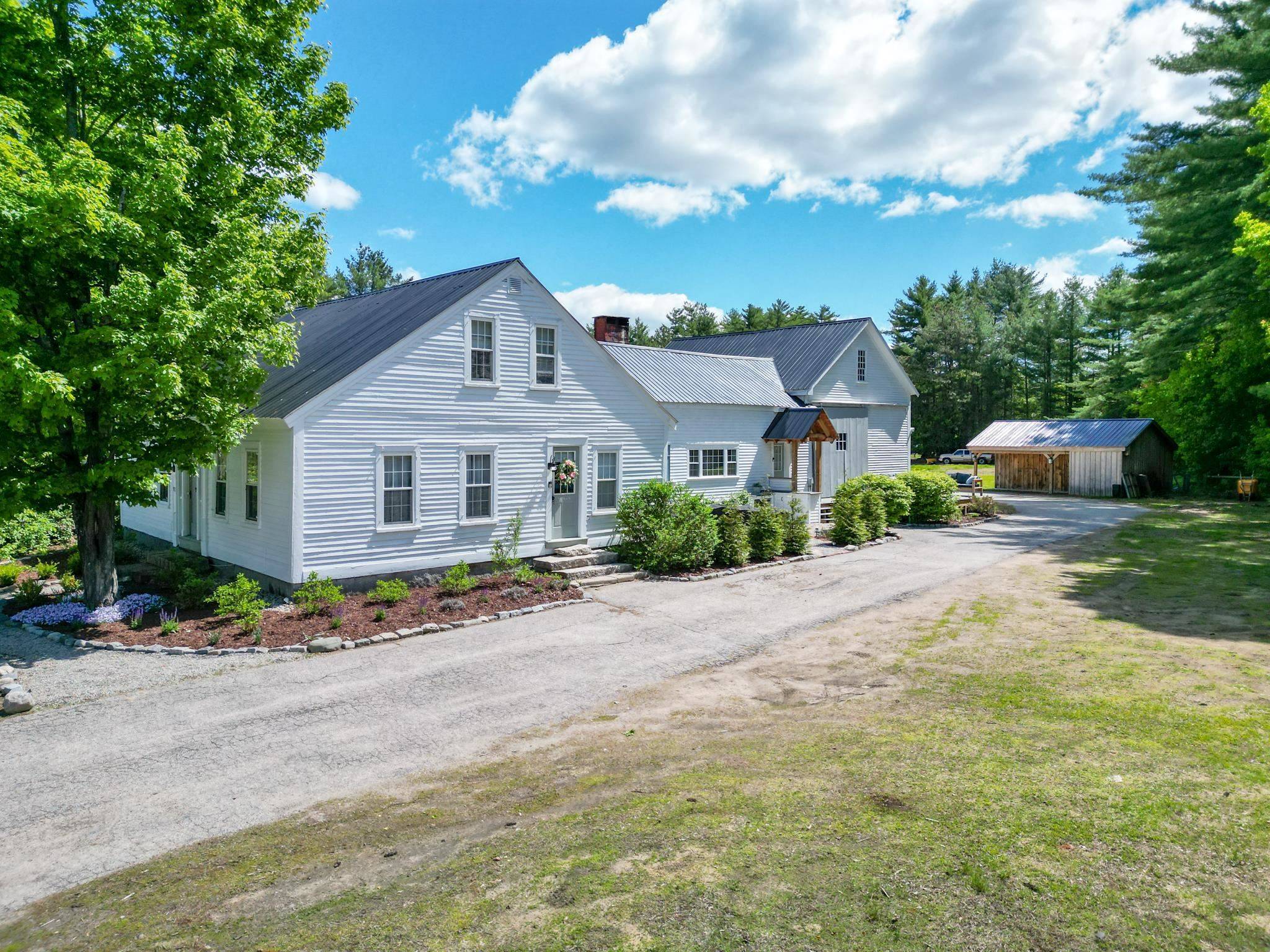 Fryeburg, ME 04037,917 Main ST