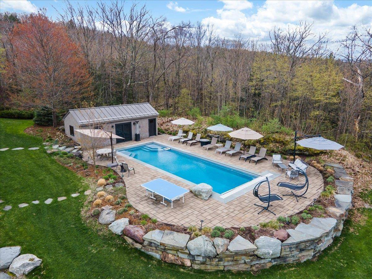 89 Rocky Mountain LN Hinesburg, VT 05461