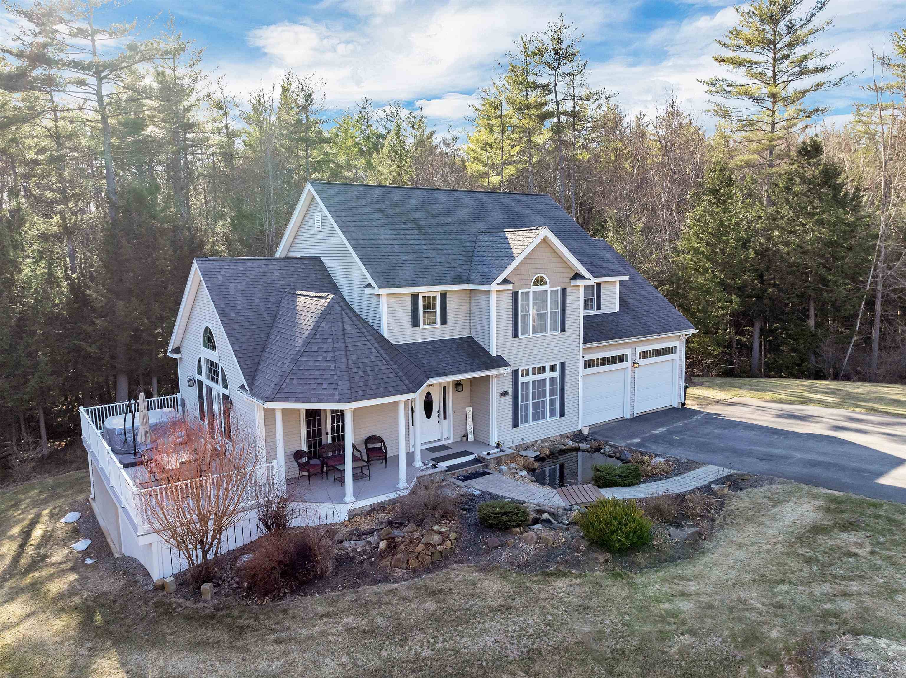 Franklin, NH 03235,70 Sterling DR
