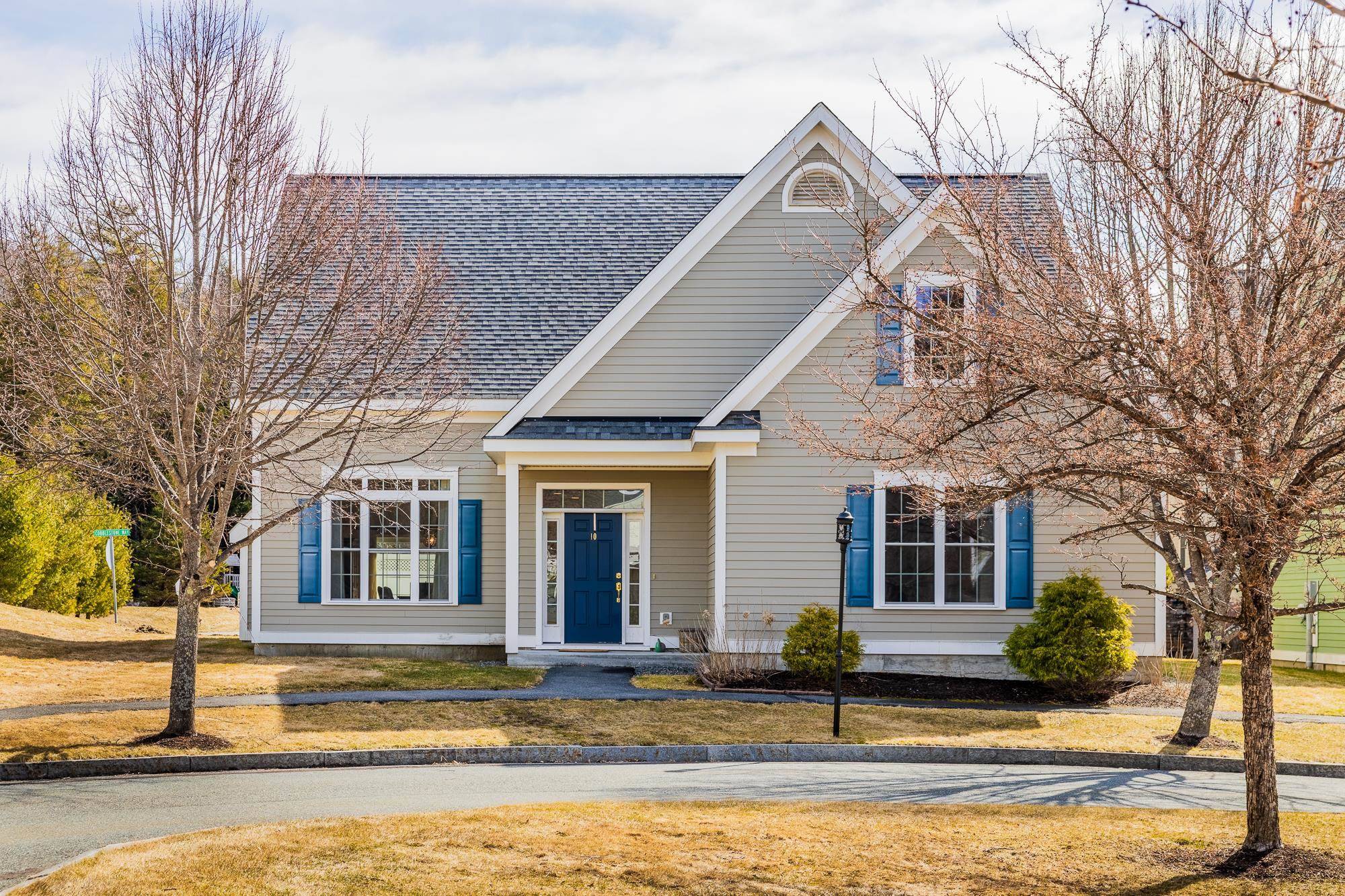 Hanover, NH 03755,10 Stonehurst Common