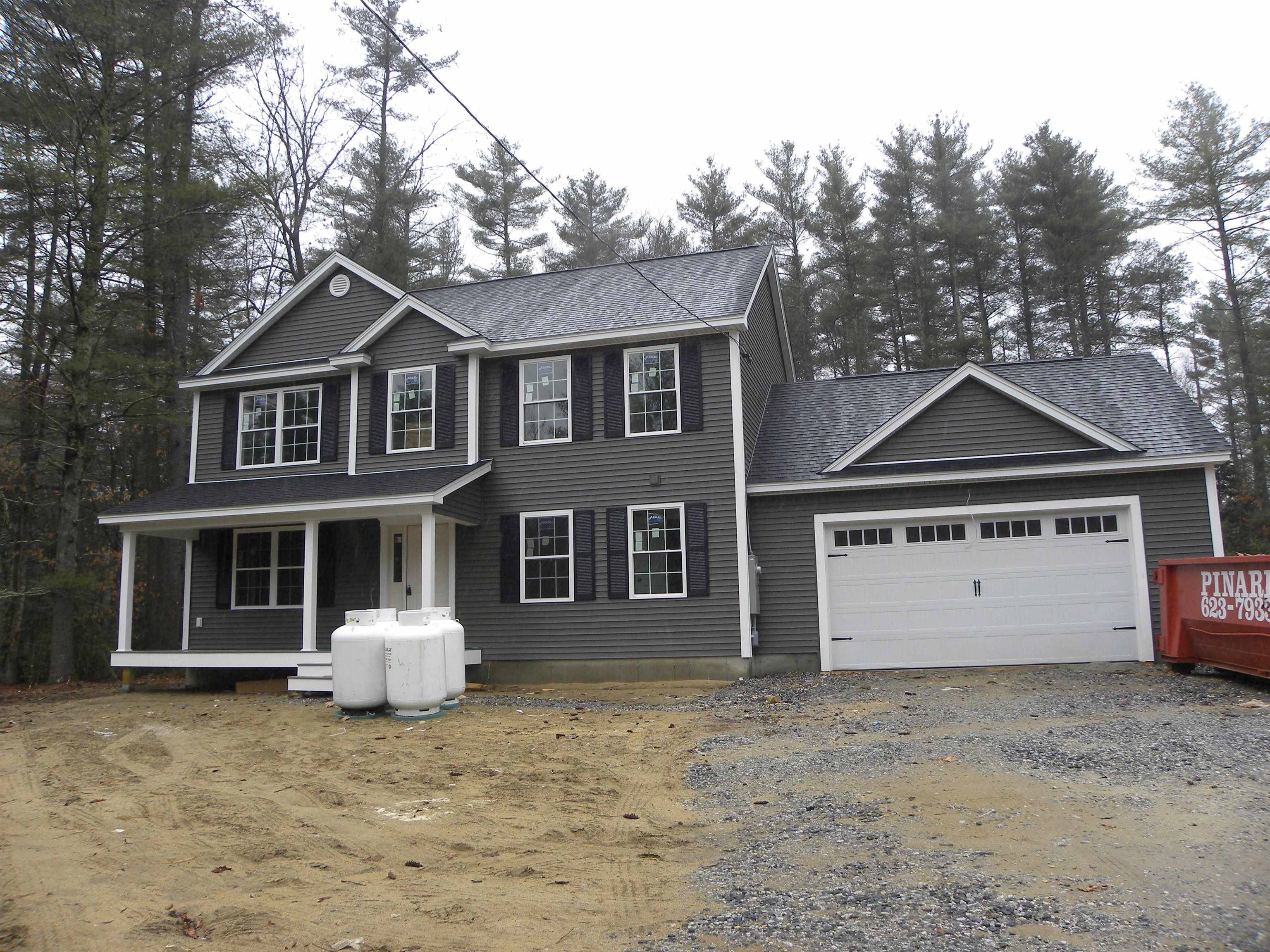 Londonderry, NH 03053,190A Litchfield RD