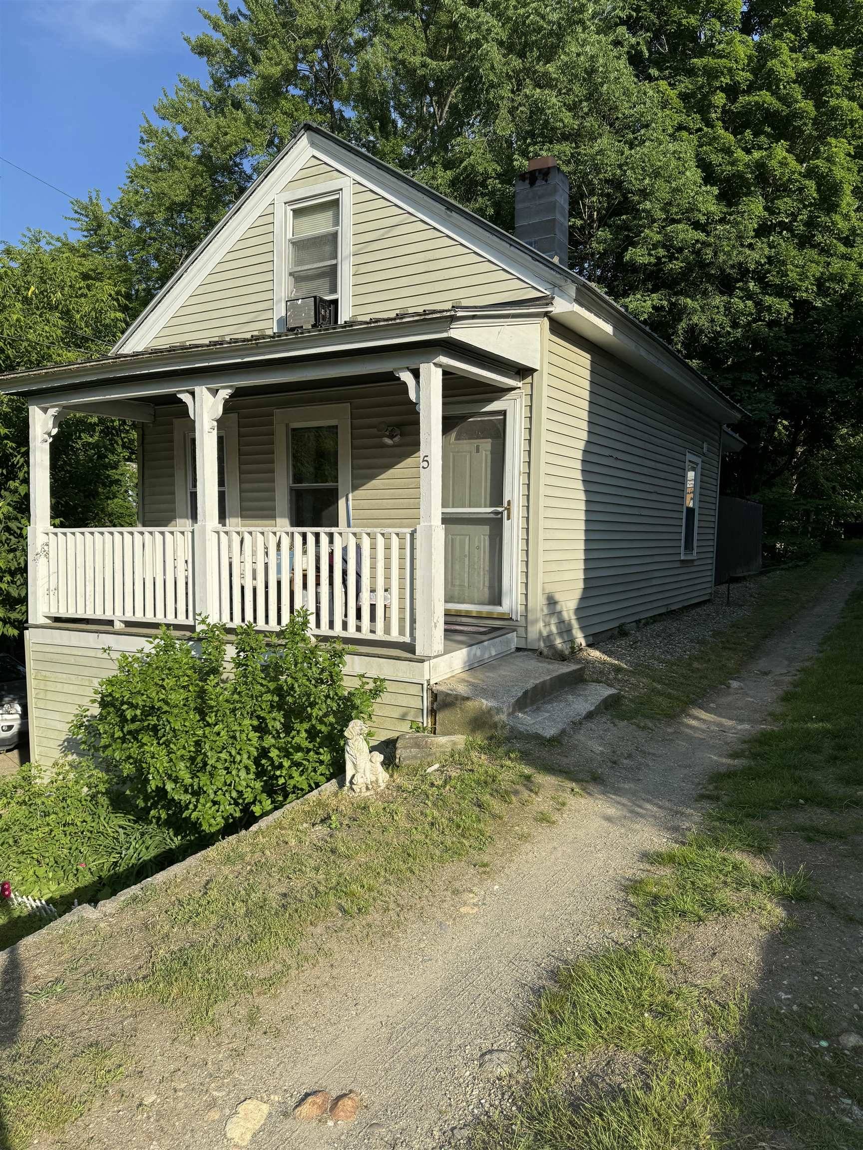 Hinsdale, NH 03451,5 Main ST