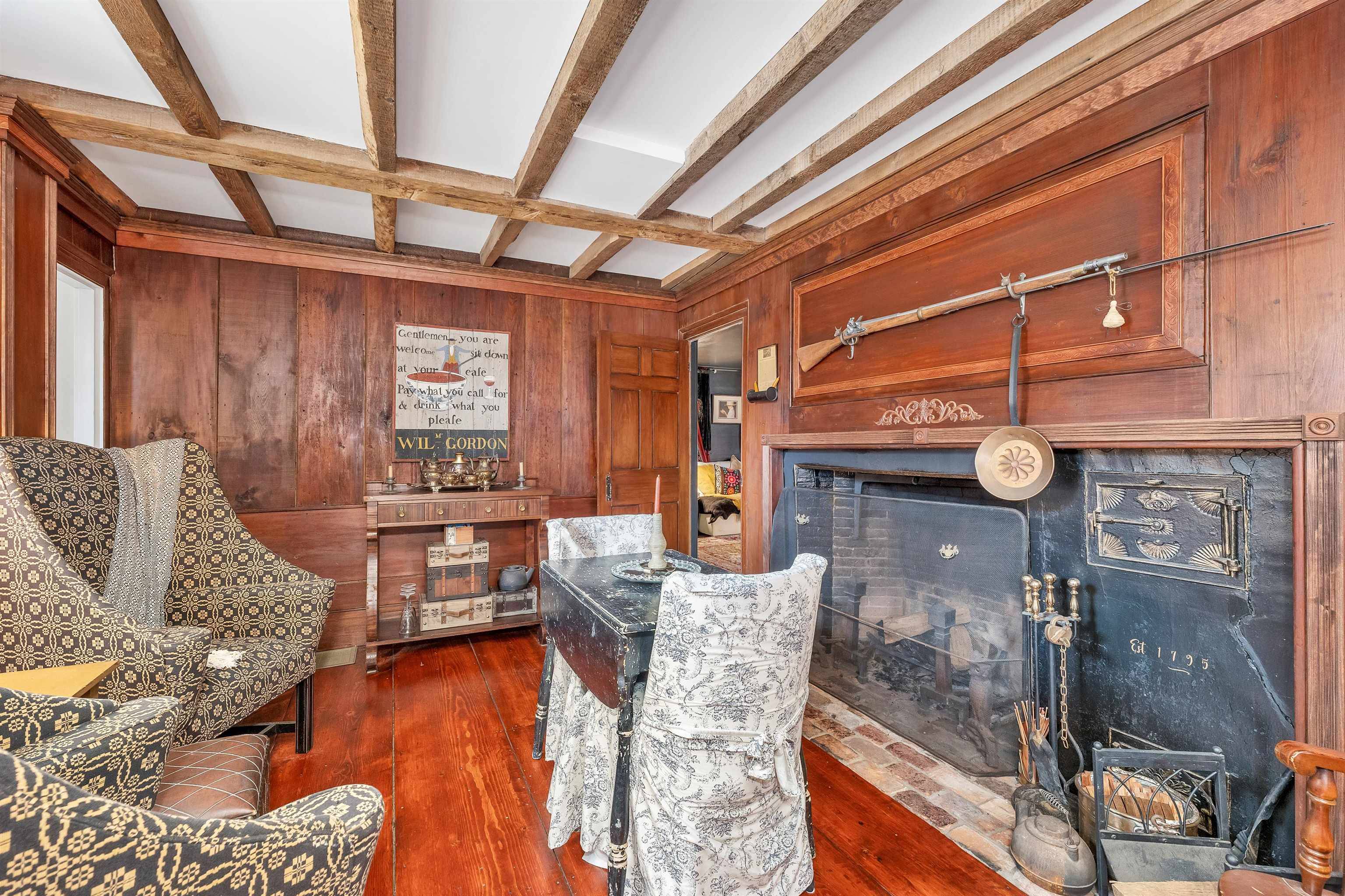 117 Hayes RD Alton, NH 03809