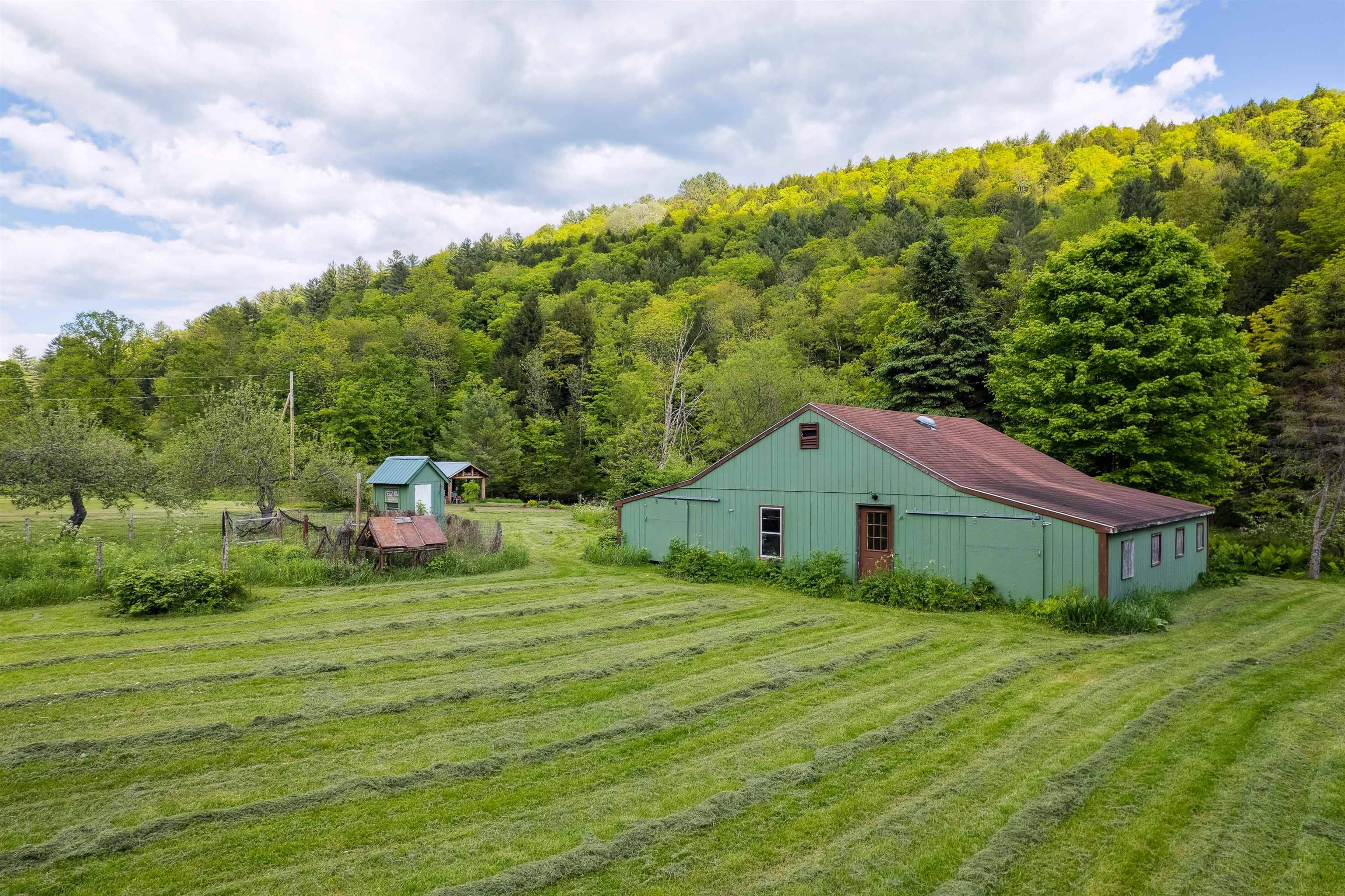 Tunbridge, VT 05077,480 VT-110