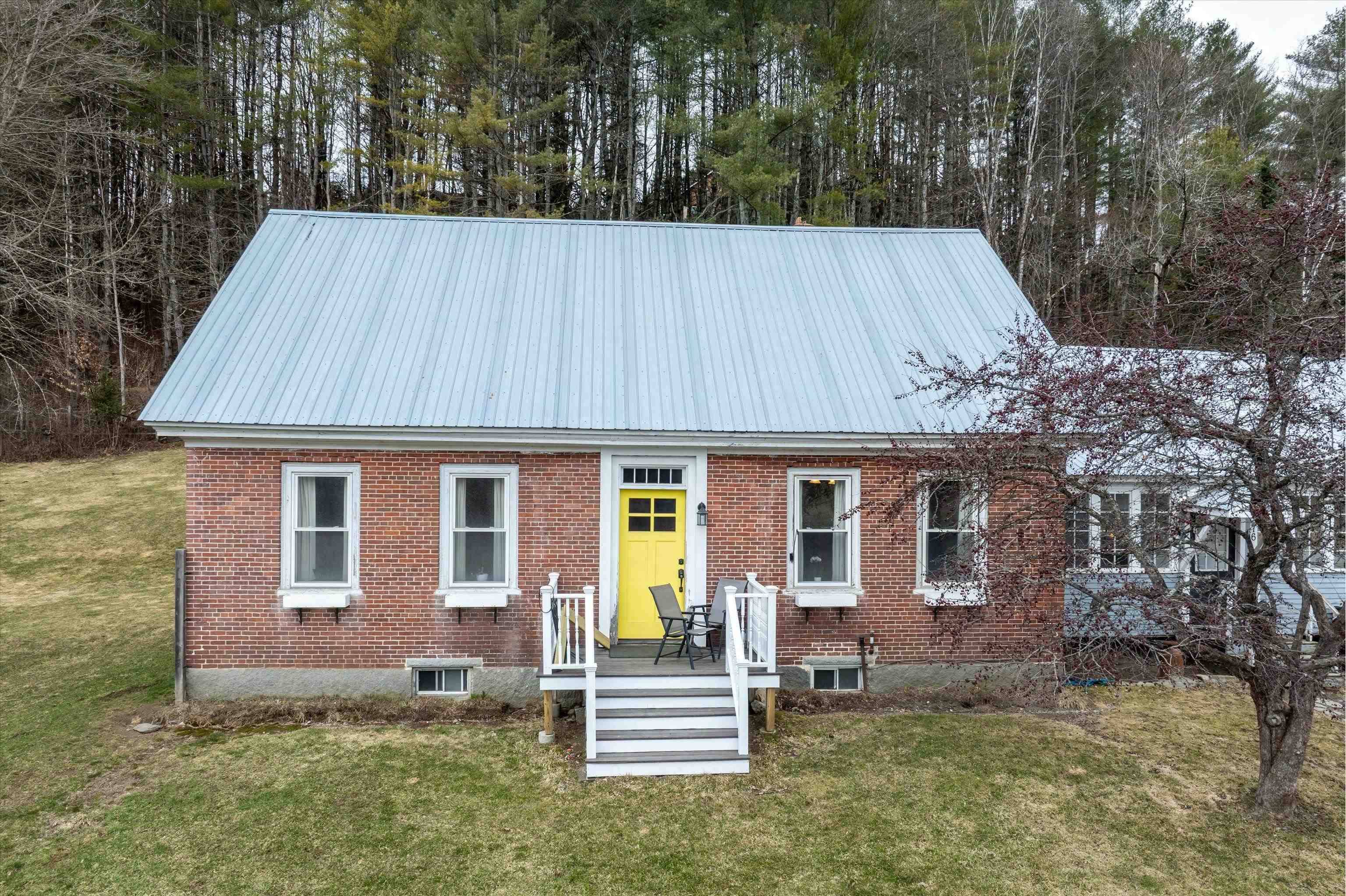Marshfield, VT 05667,6276 US Route 2