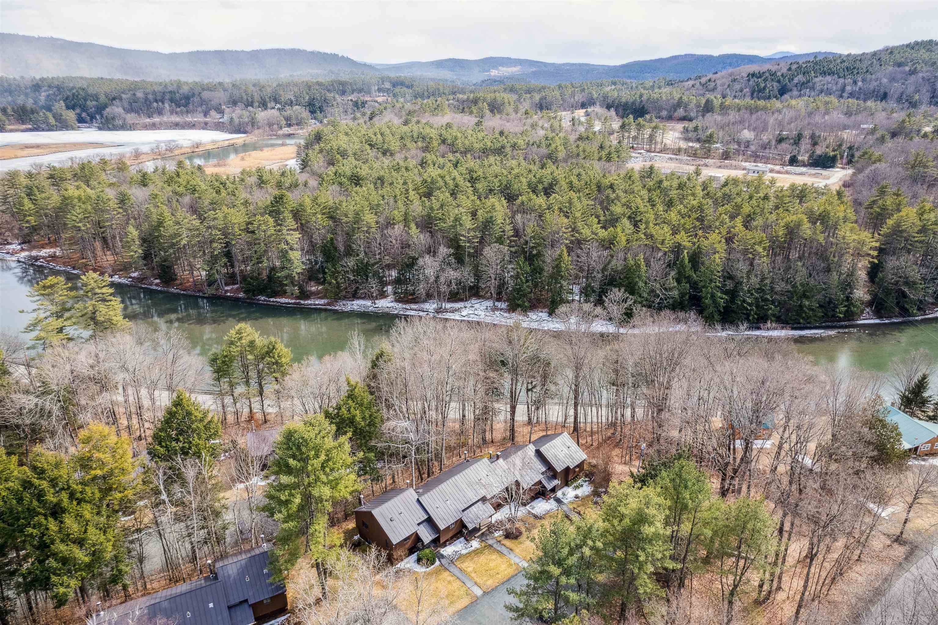 Hartford, VT 05059,253 Old Quechee RD #4E