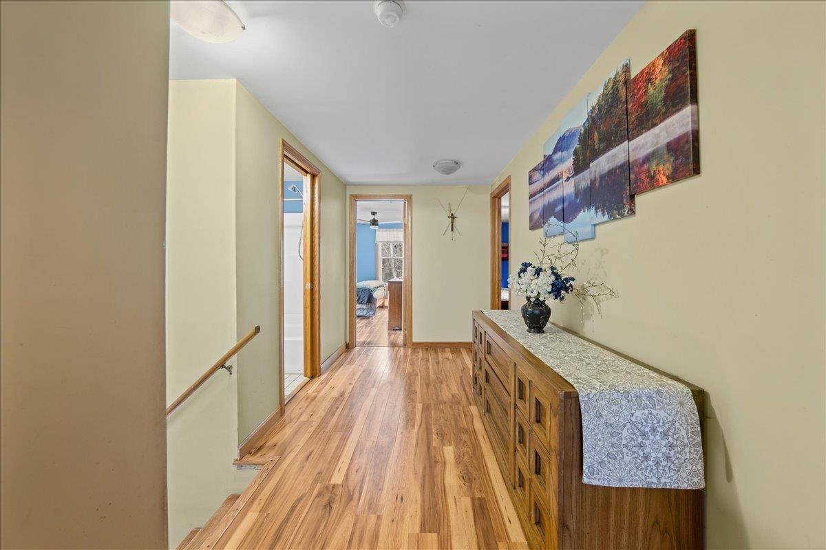 728 Bedford RD New Boston, NH 03070