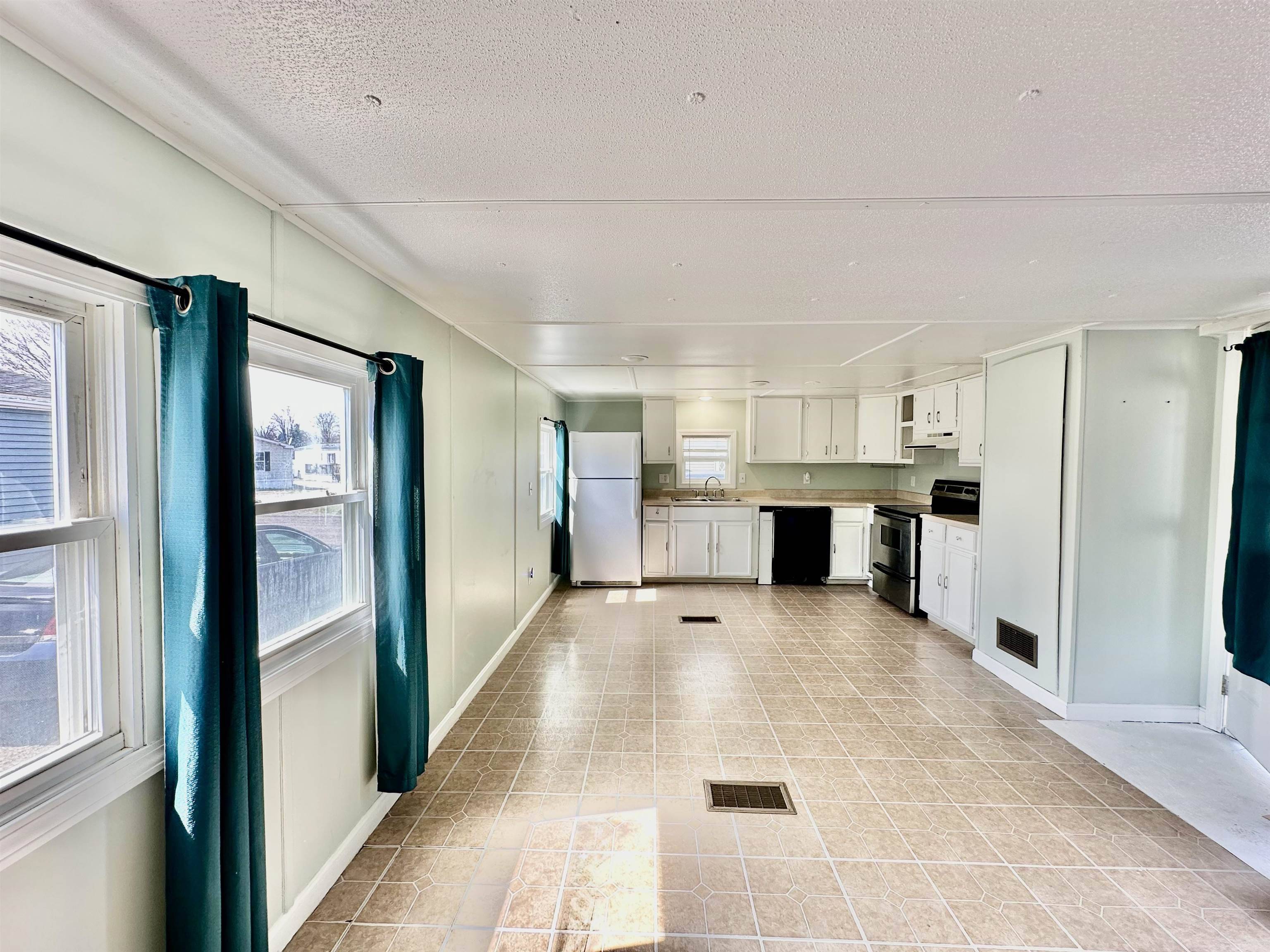 Milton, VT 05468,89 Pecor AVE