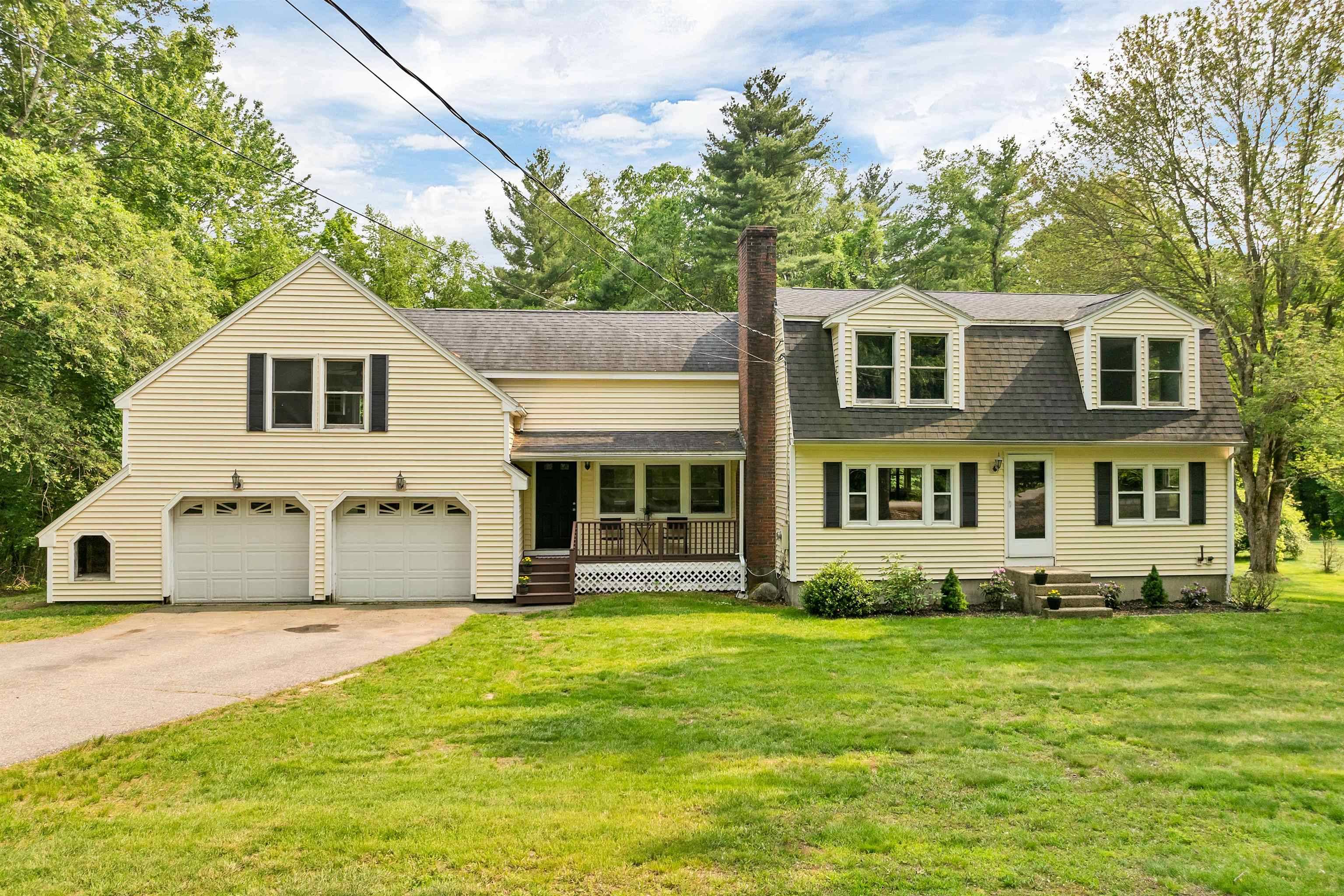Stratham, NH 03885,44 High ST
